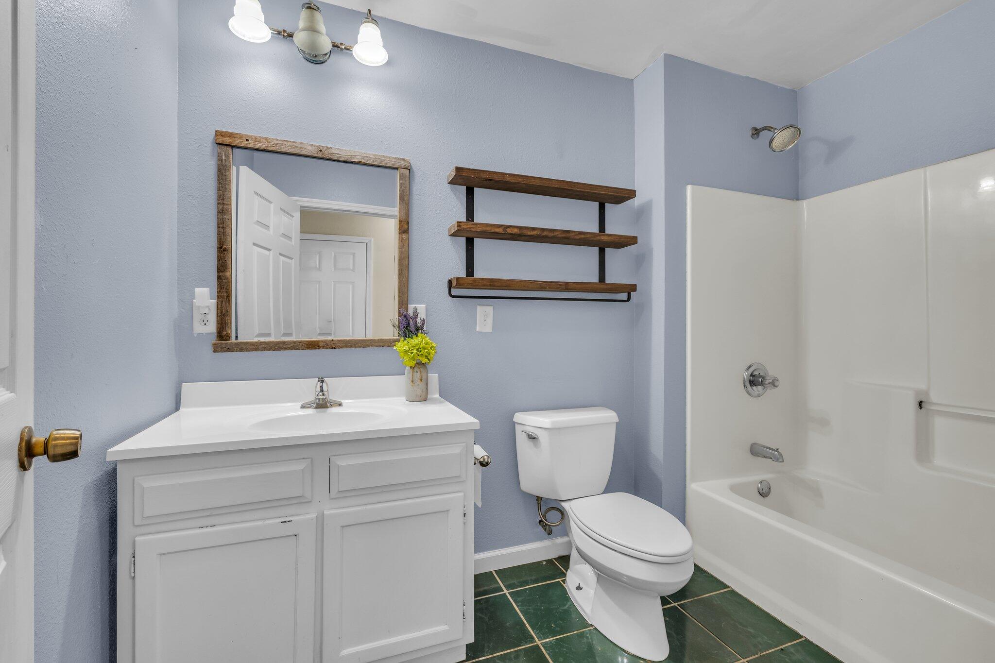 132 Meadowview Lane