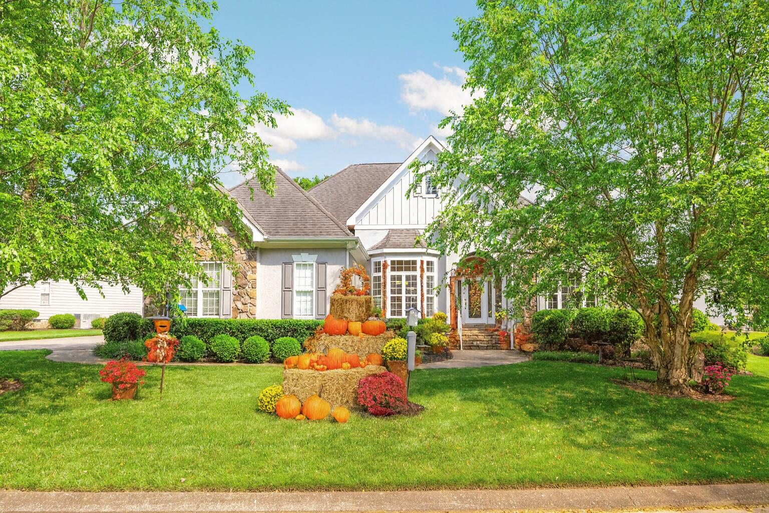 902 Cattails Drive