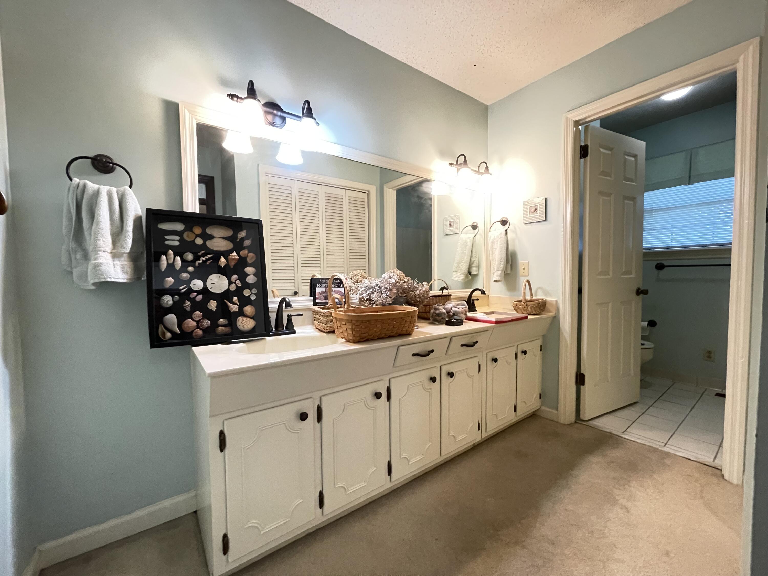 808 Fox Chase Lane