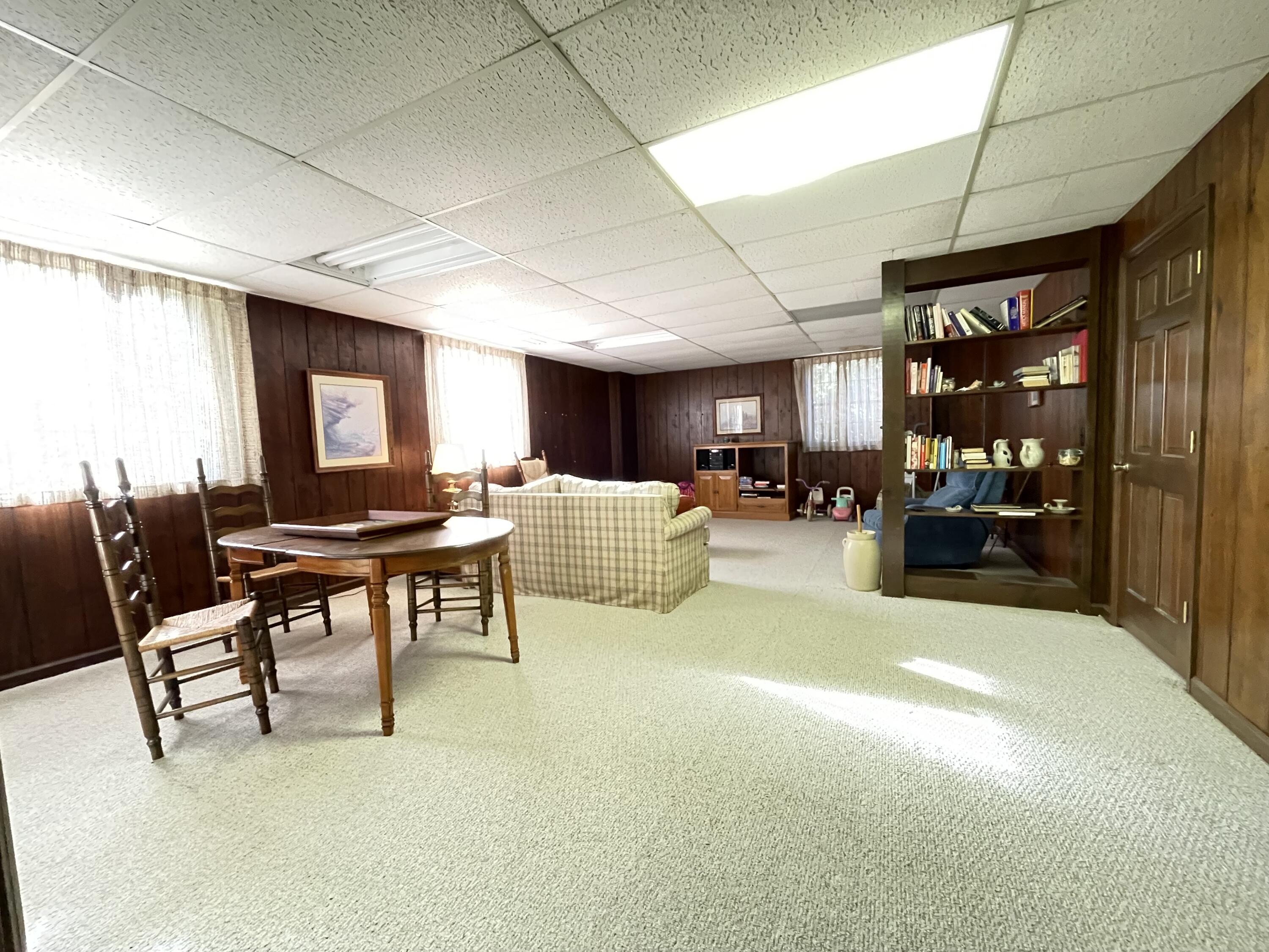 808 Fox Chase Lane