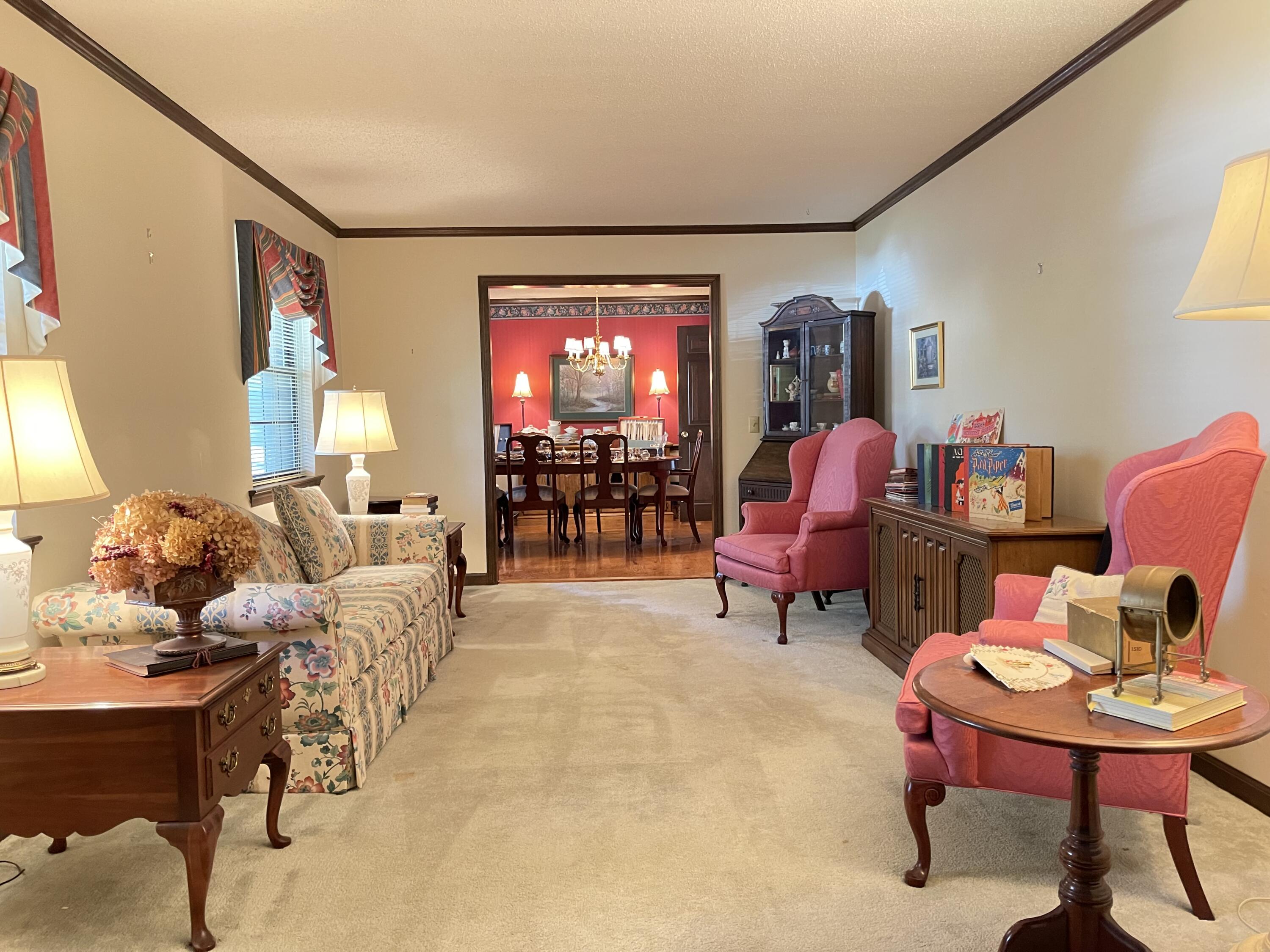 808 Fox Chase Lane
