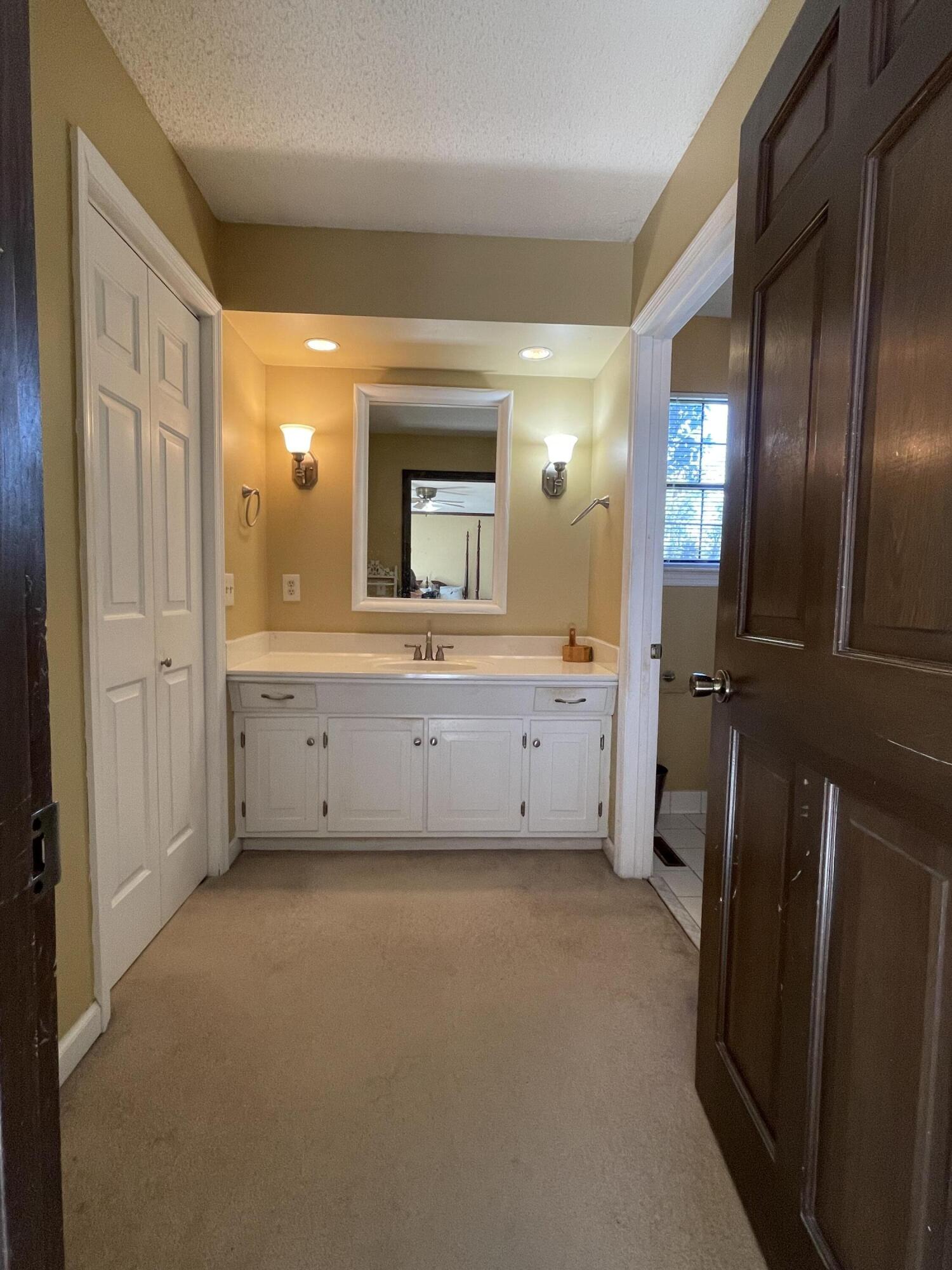 808 Fox Chase Lane