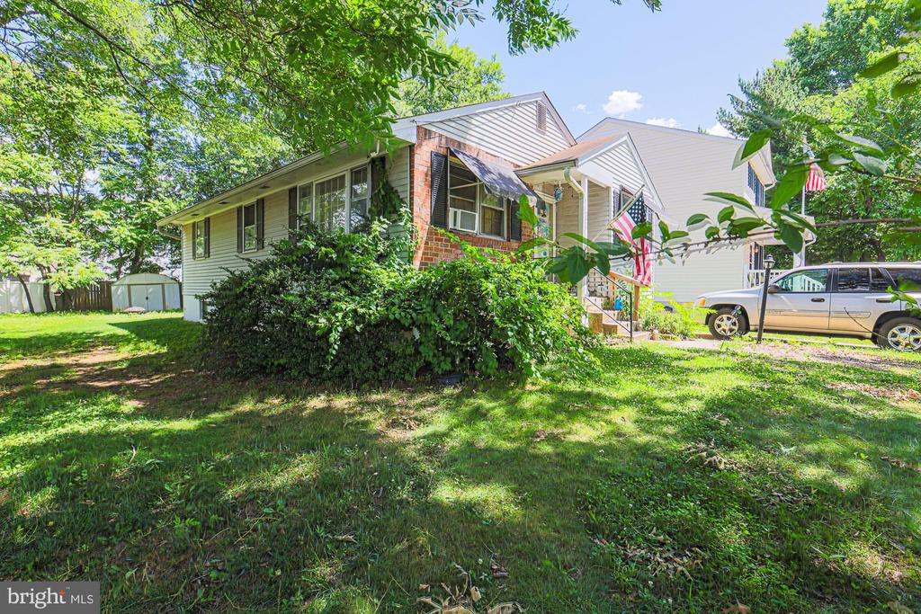 324 Thelma Ave