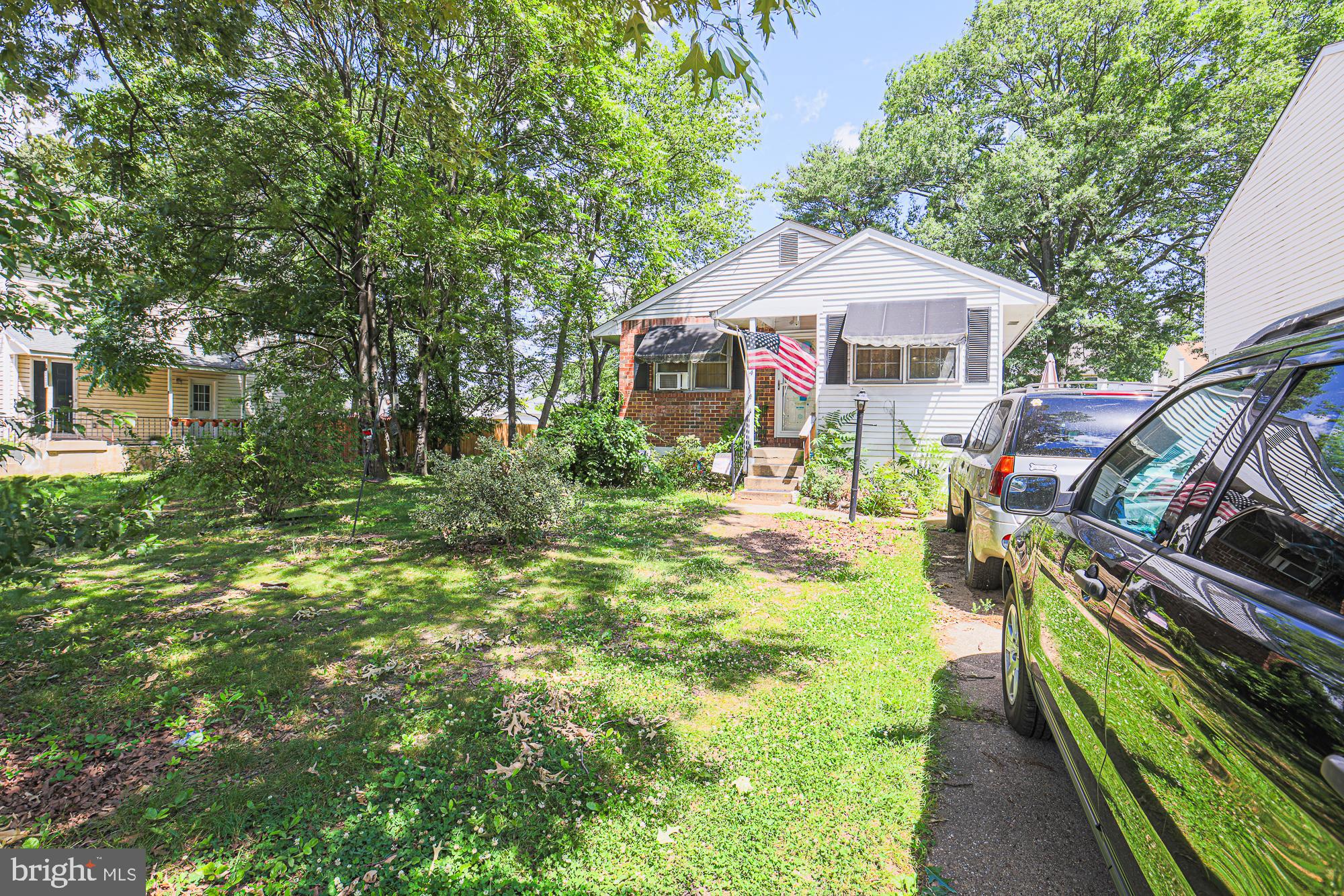 324 Thelma Ave