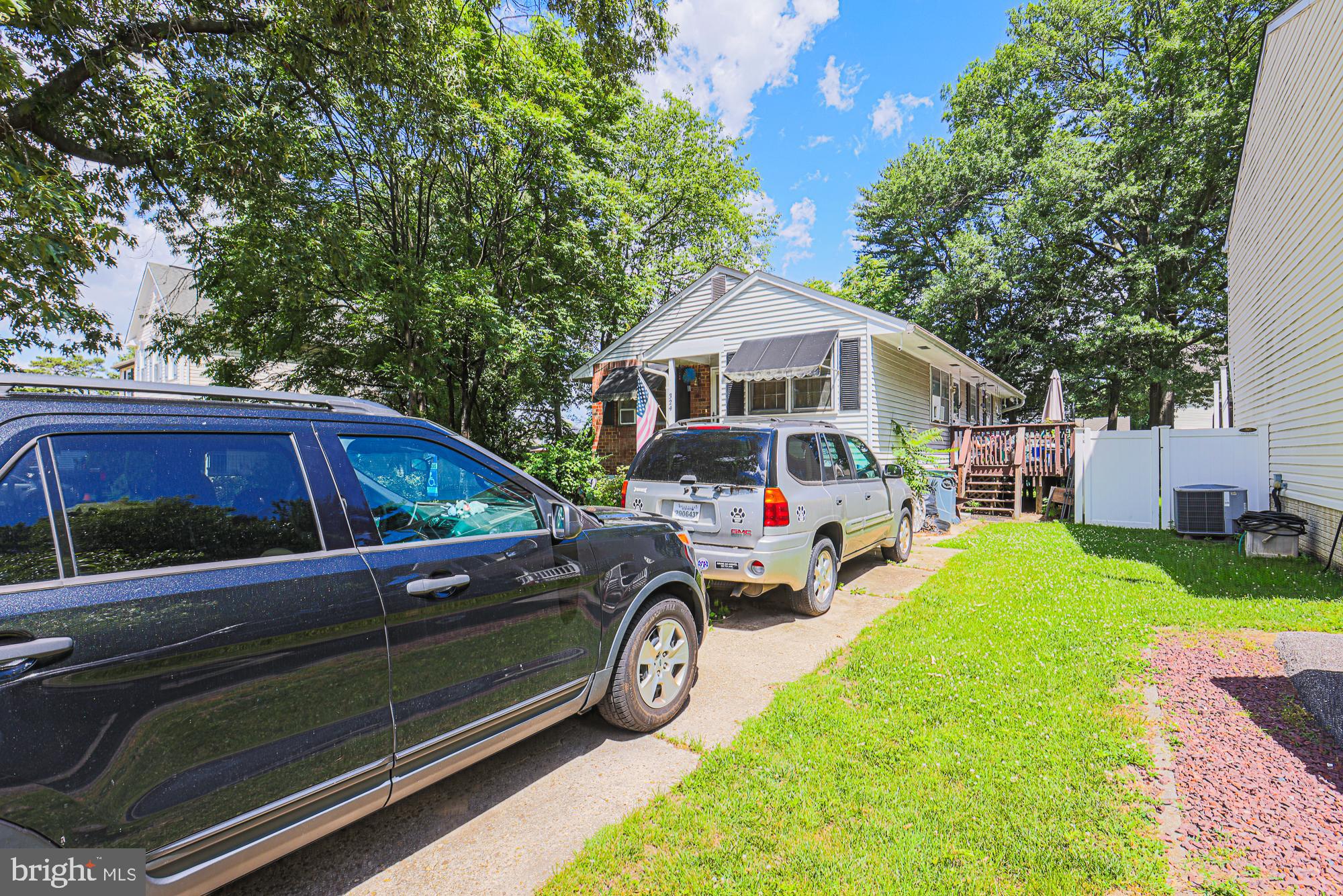 324 Thelma Ave