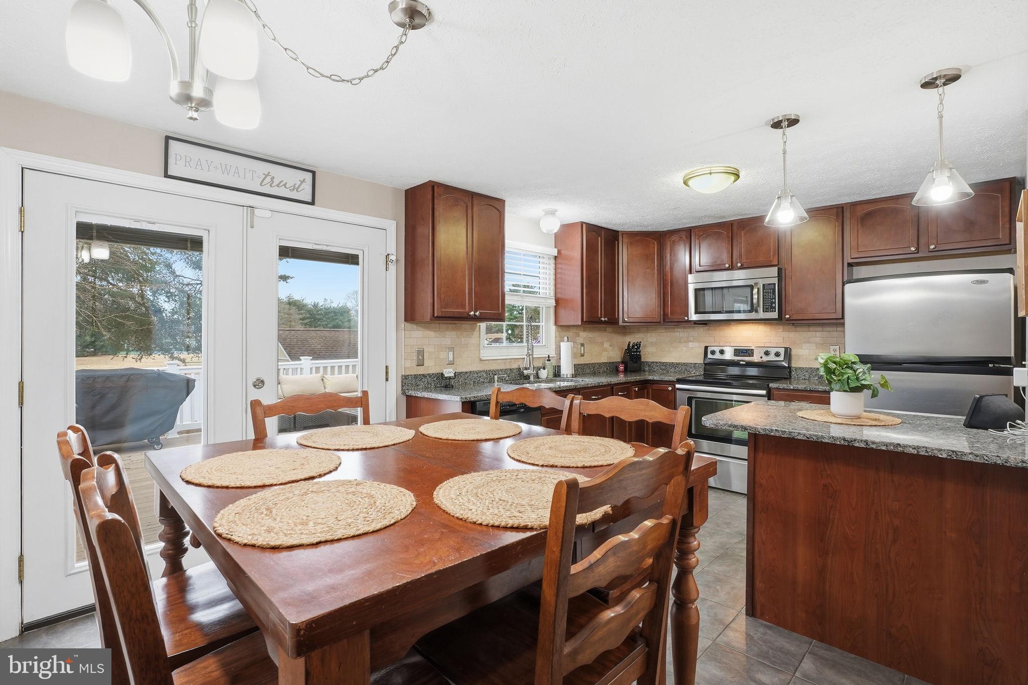 7887 MANSION HOUSE CROSSING