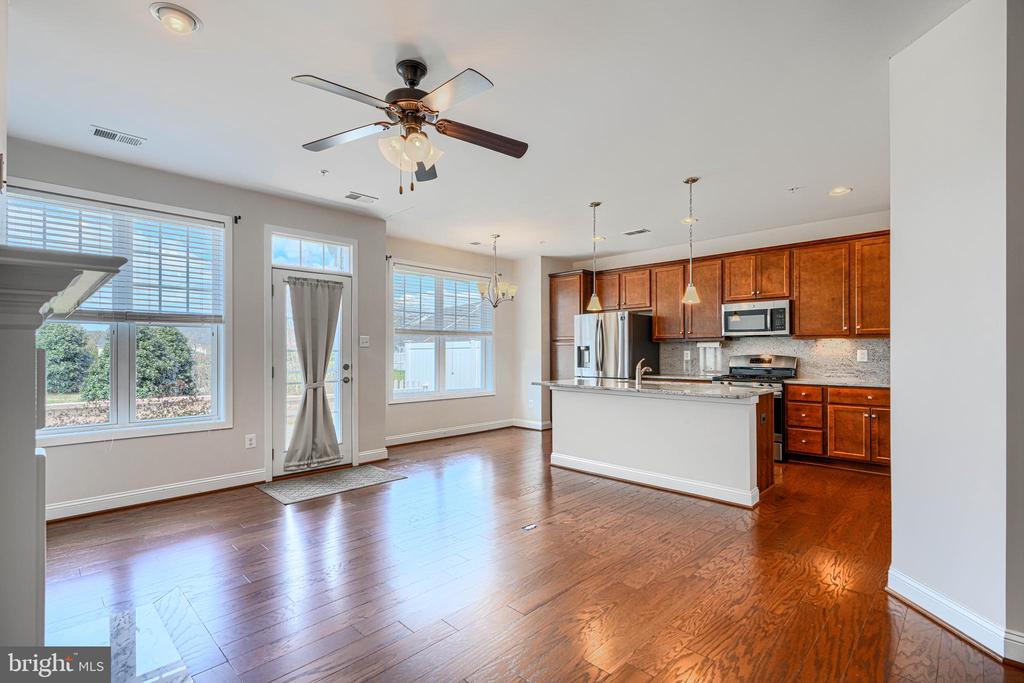 3024 WOODCHUCK WAY