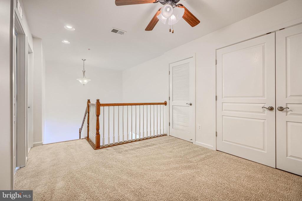 3024 WOODCHUCK WAY