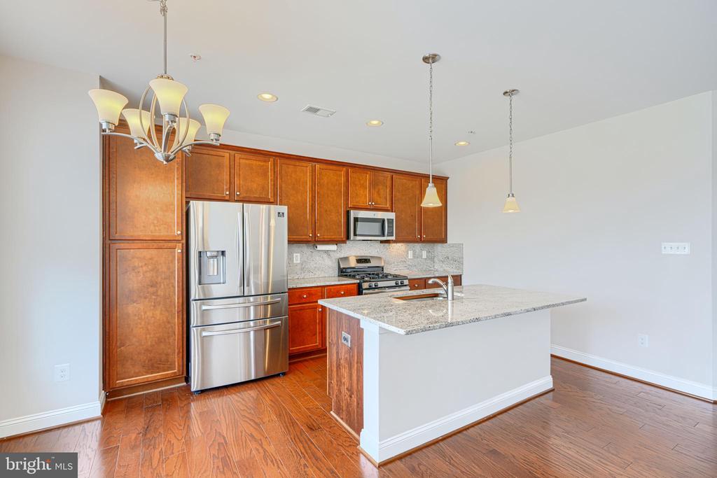 3024 WOODCHUCK WAY