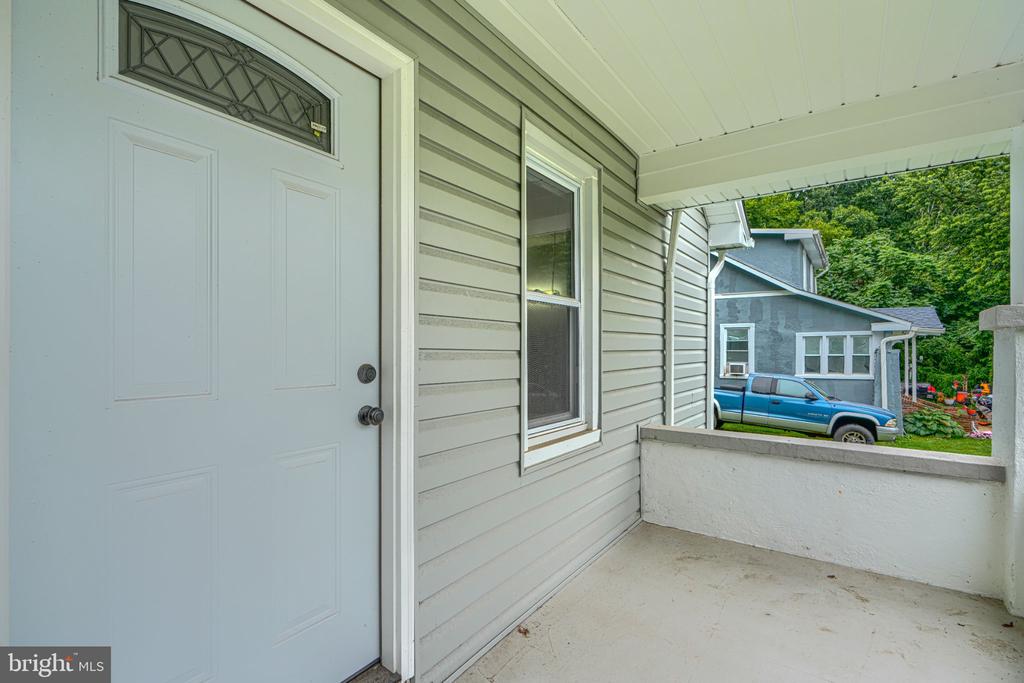 LINTHICUM HEIGHTS