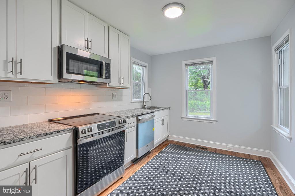 LINTHICUM HEIGHTS