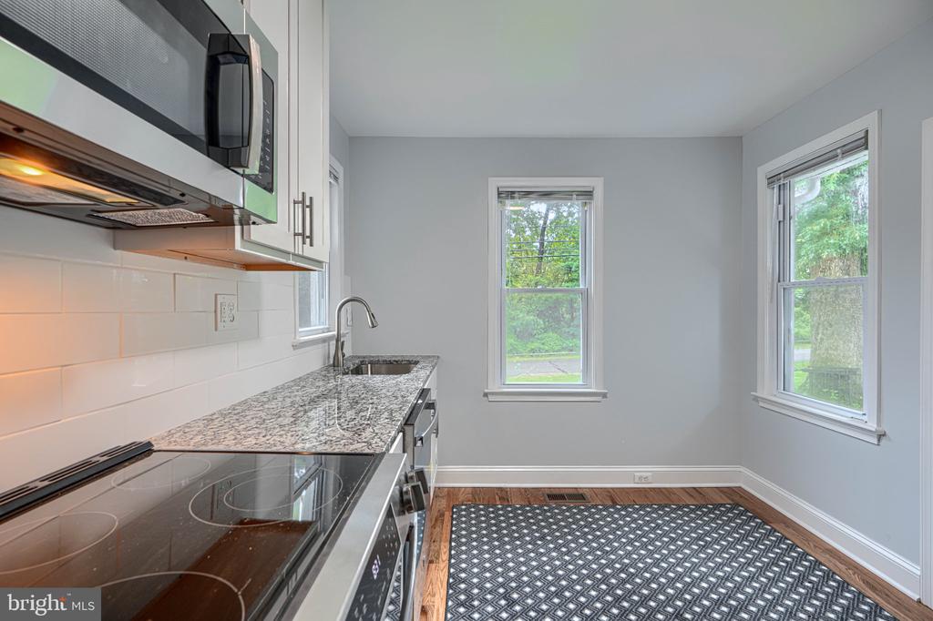LINTHICUM HEIGHTS