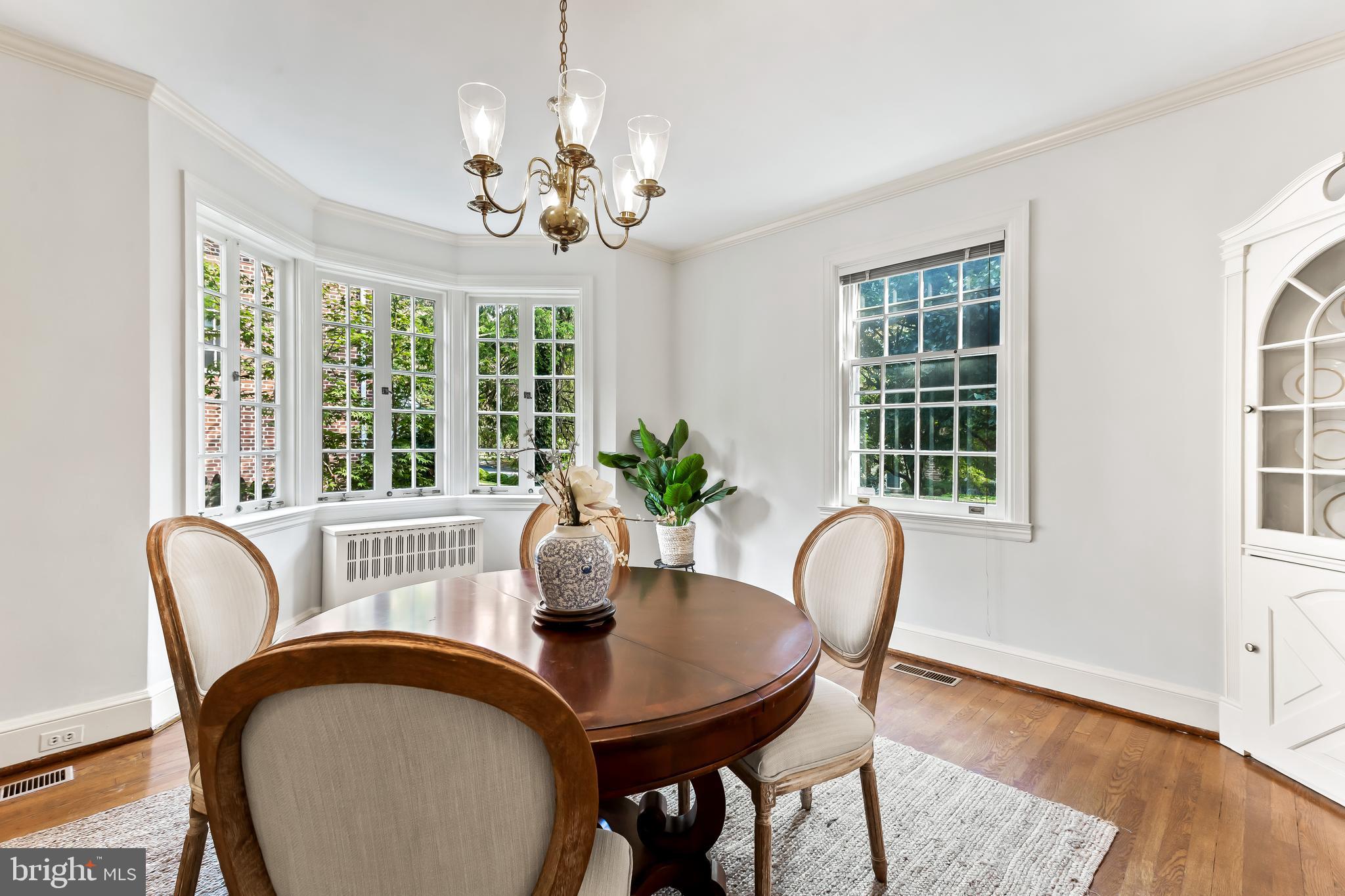 328 Tunbridge ROAD