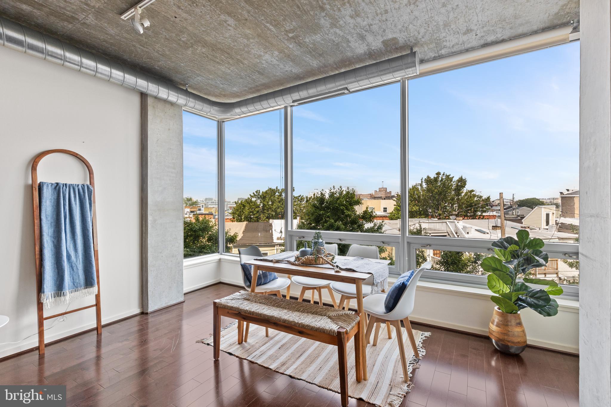 1200 Steuart STREET Unit: 327