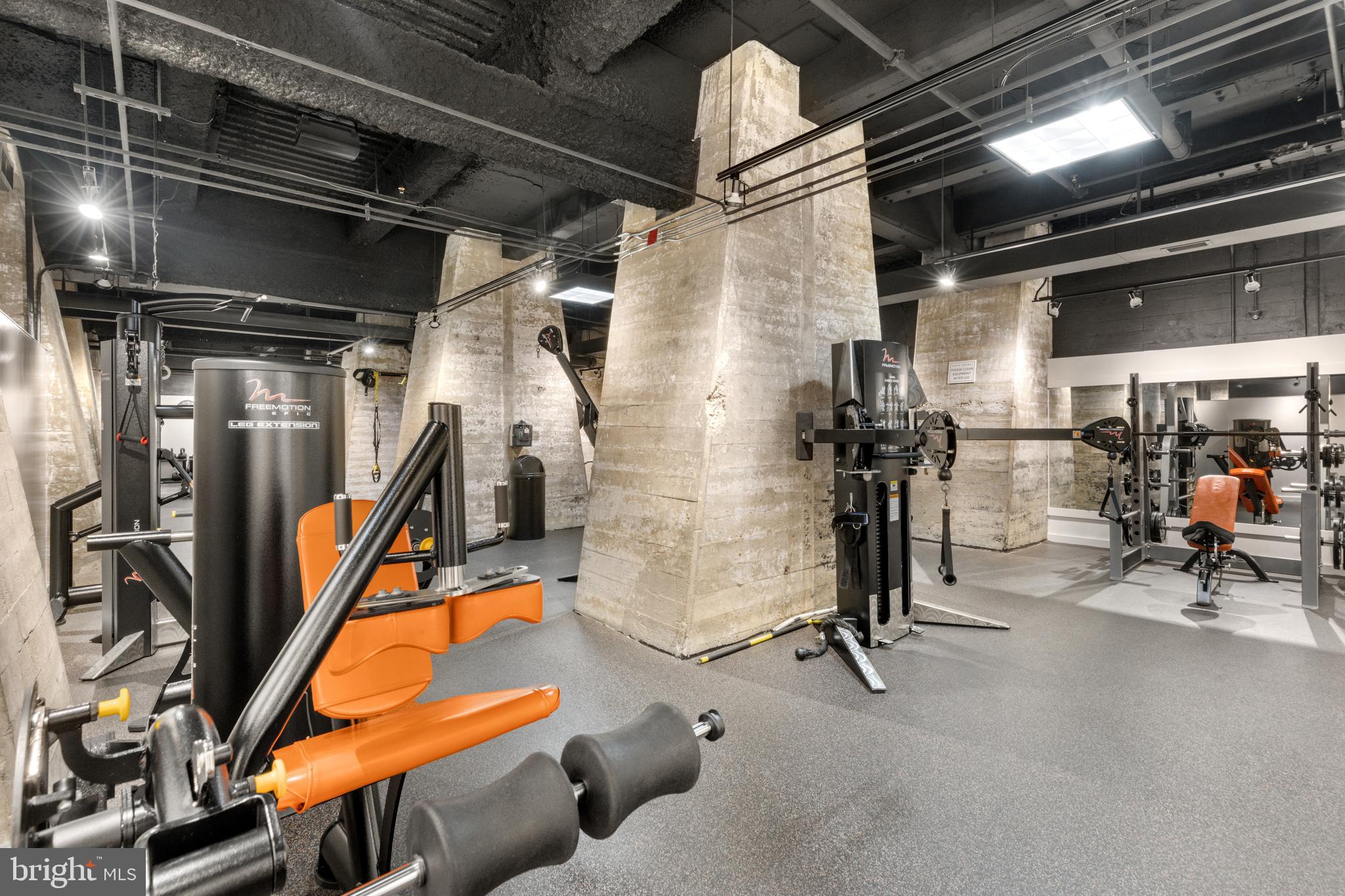 1200 Steuart STREET Unit: 327