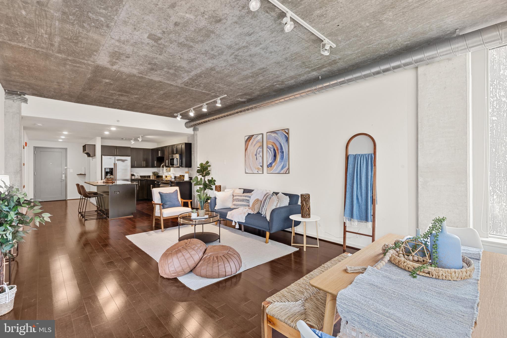 1200 Steuart STREET Unit: 327