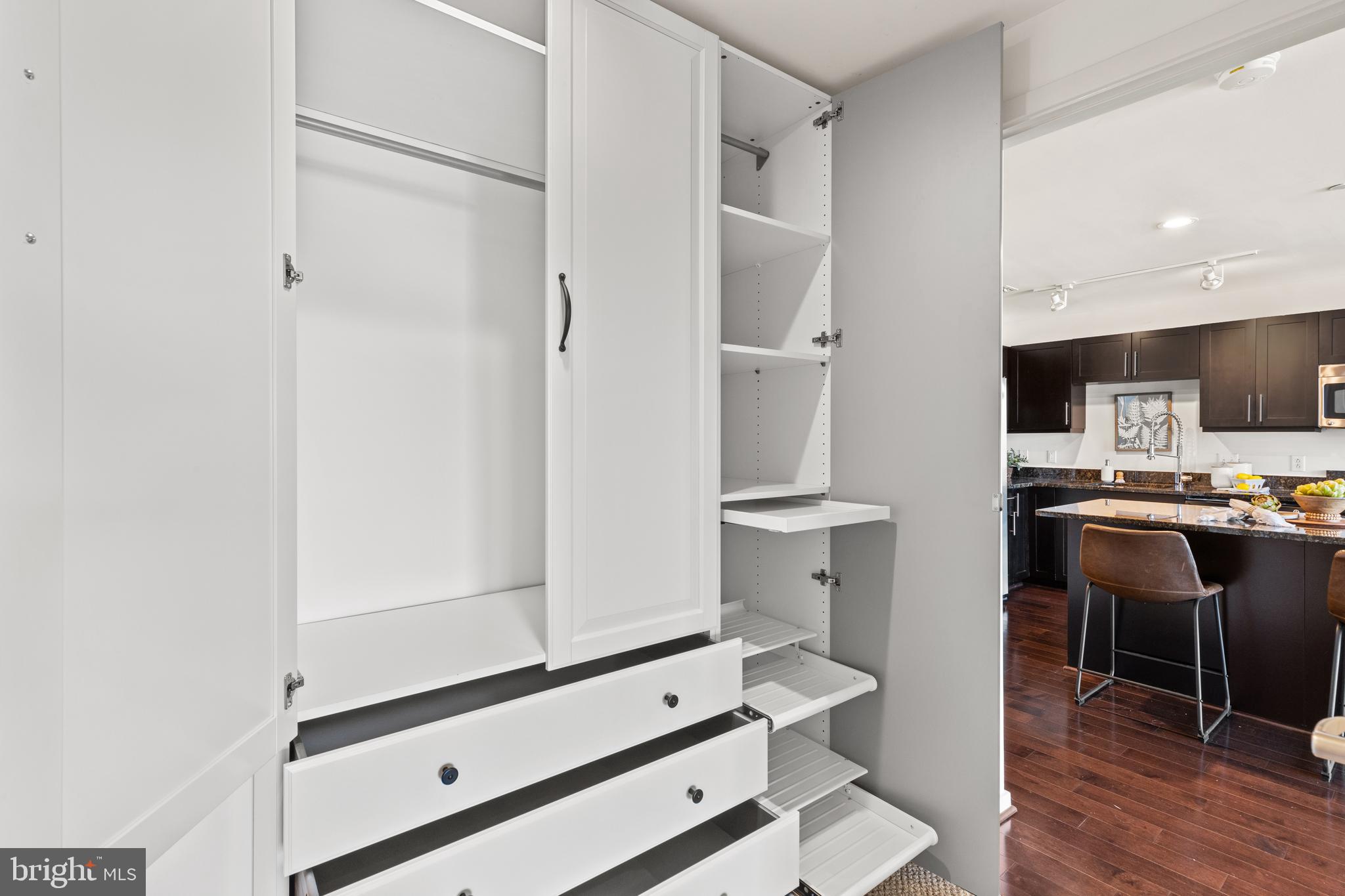 1200 Steuart STREET Unit: 327