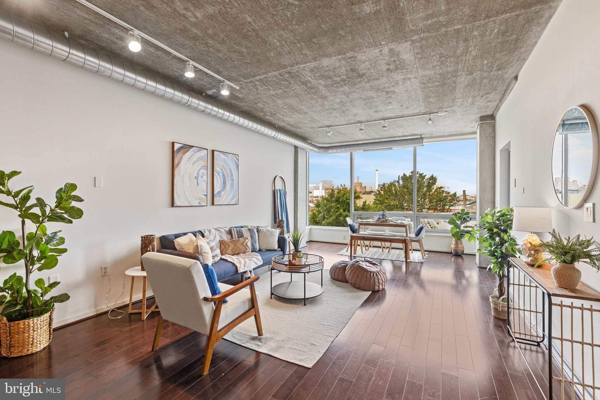 1200 Steuart STREET Unit: 327