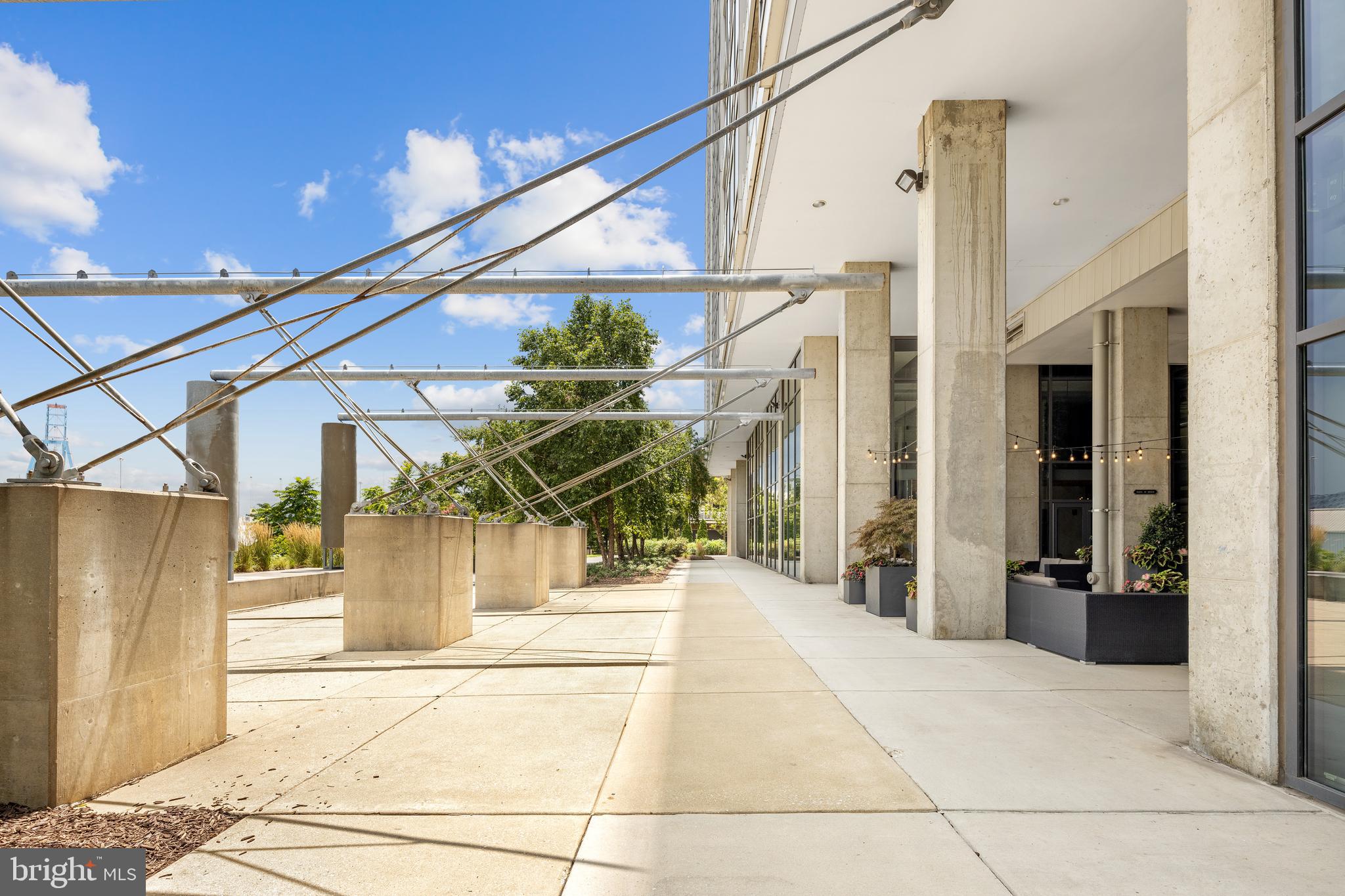 1200 Steuart STREET Unit: 327