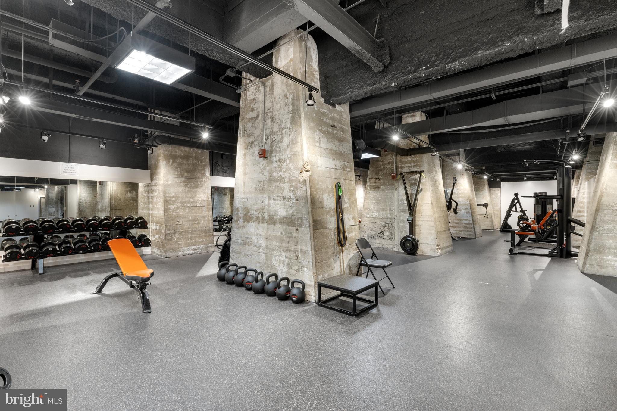 1200 Steuart STREET Unit: 327