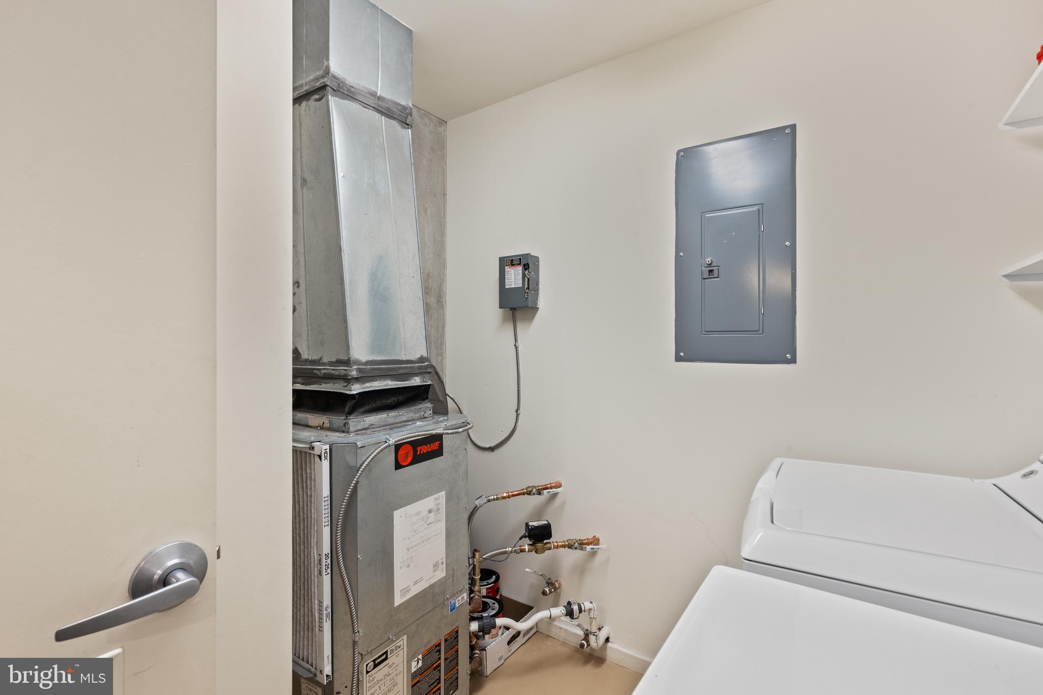 1200 Steuart STREET Unit: 327