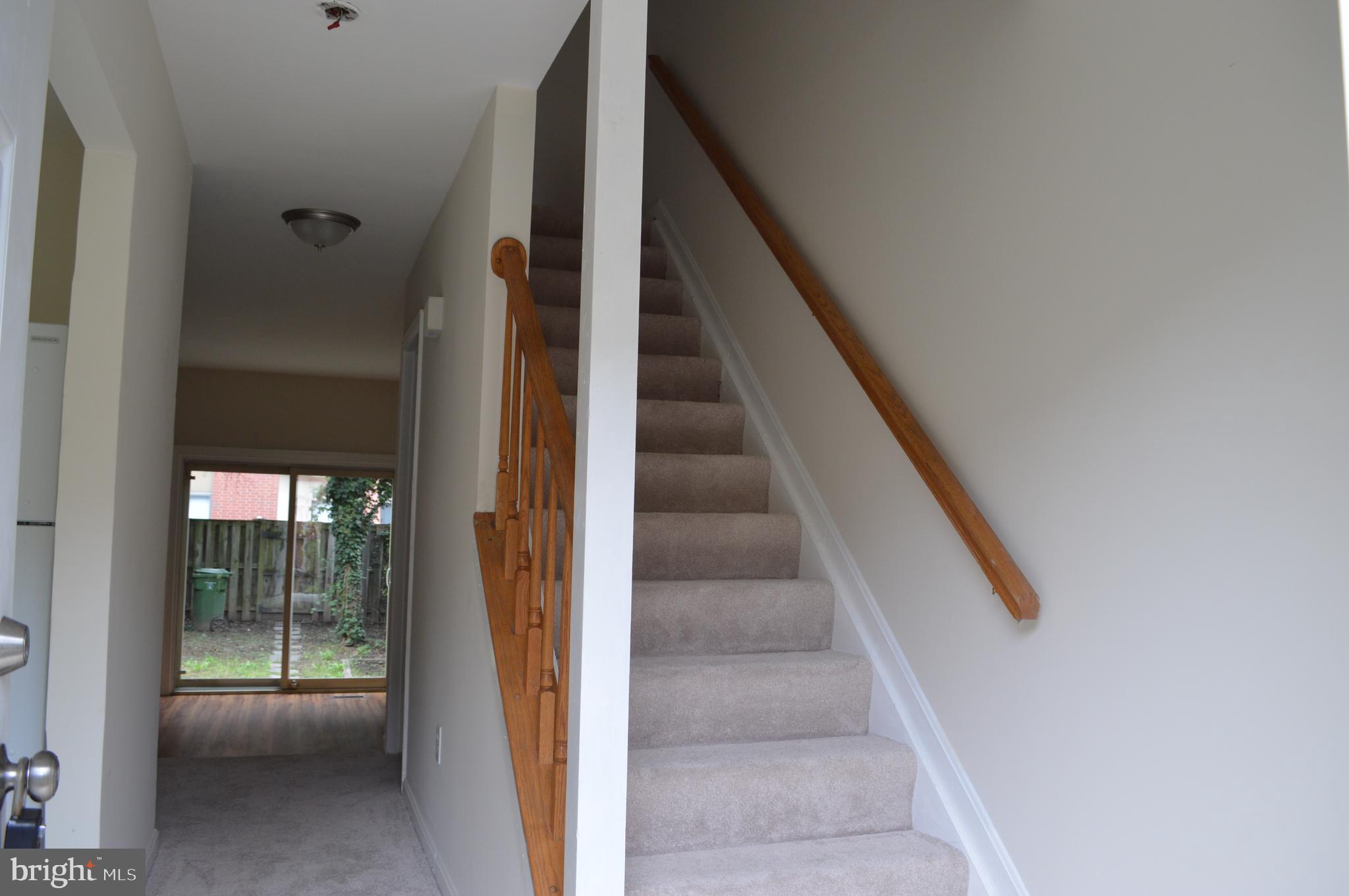 208 Roundhouse COURT