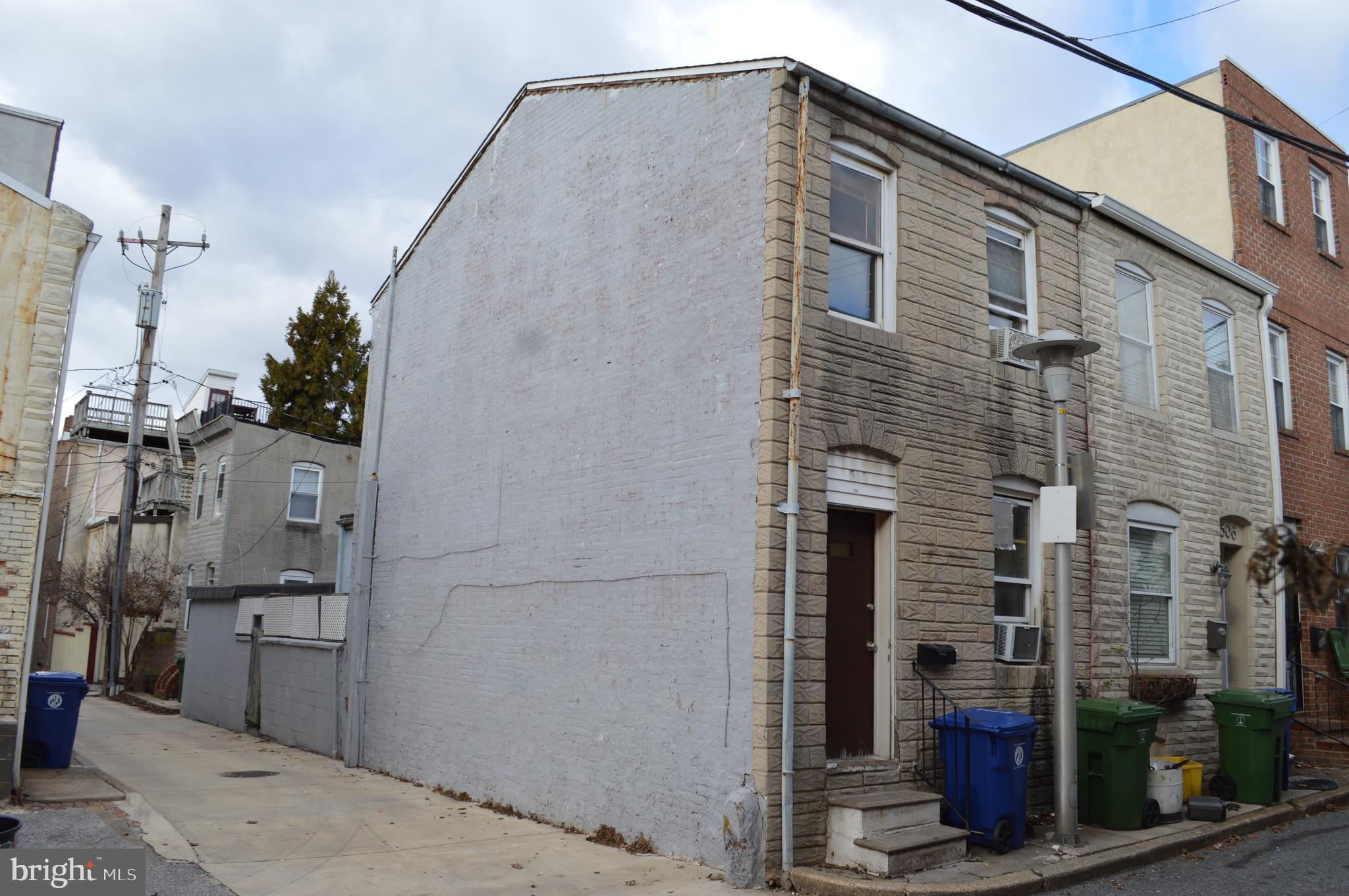 508 S Bradford STREET