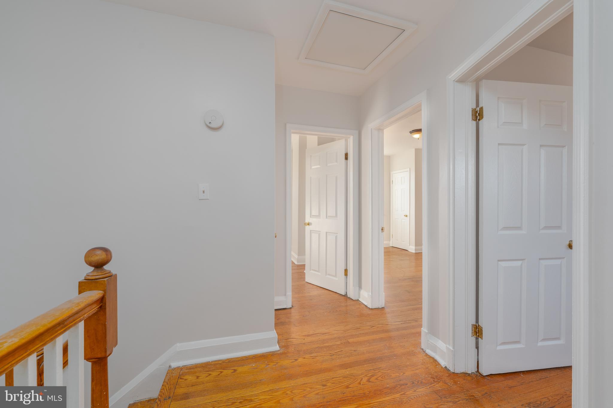 1525 Kingsway Rd