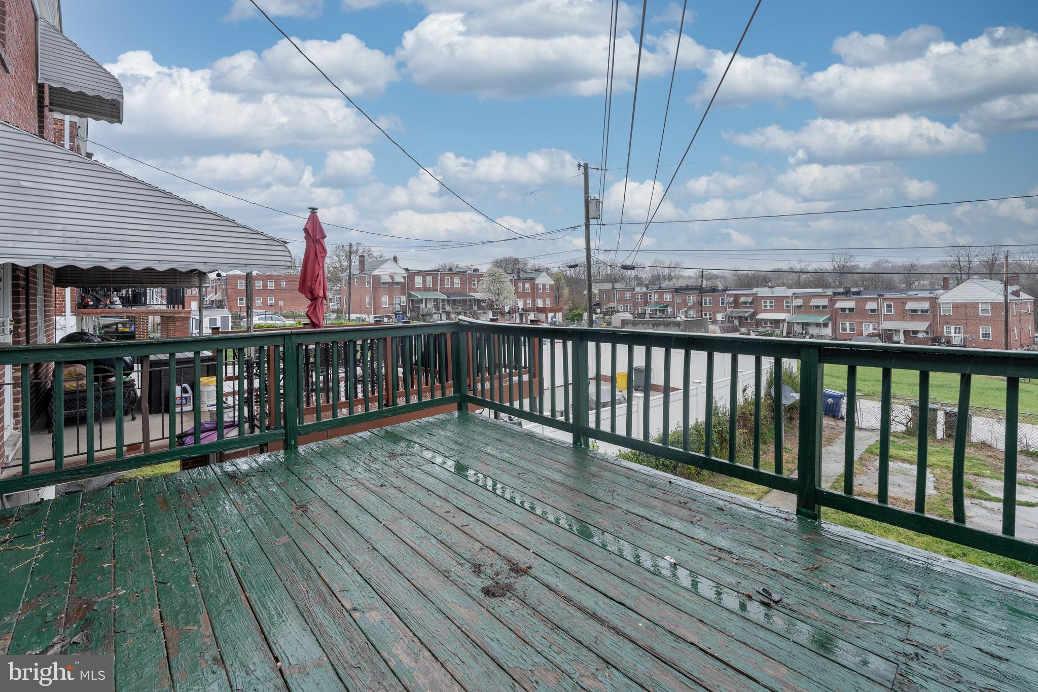 3520 Dudley Ave