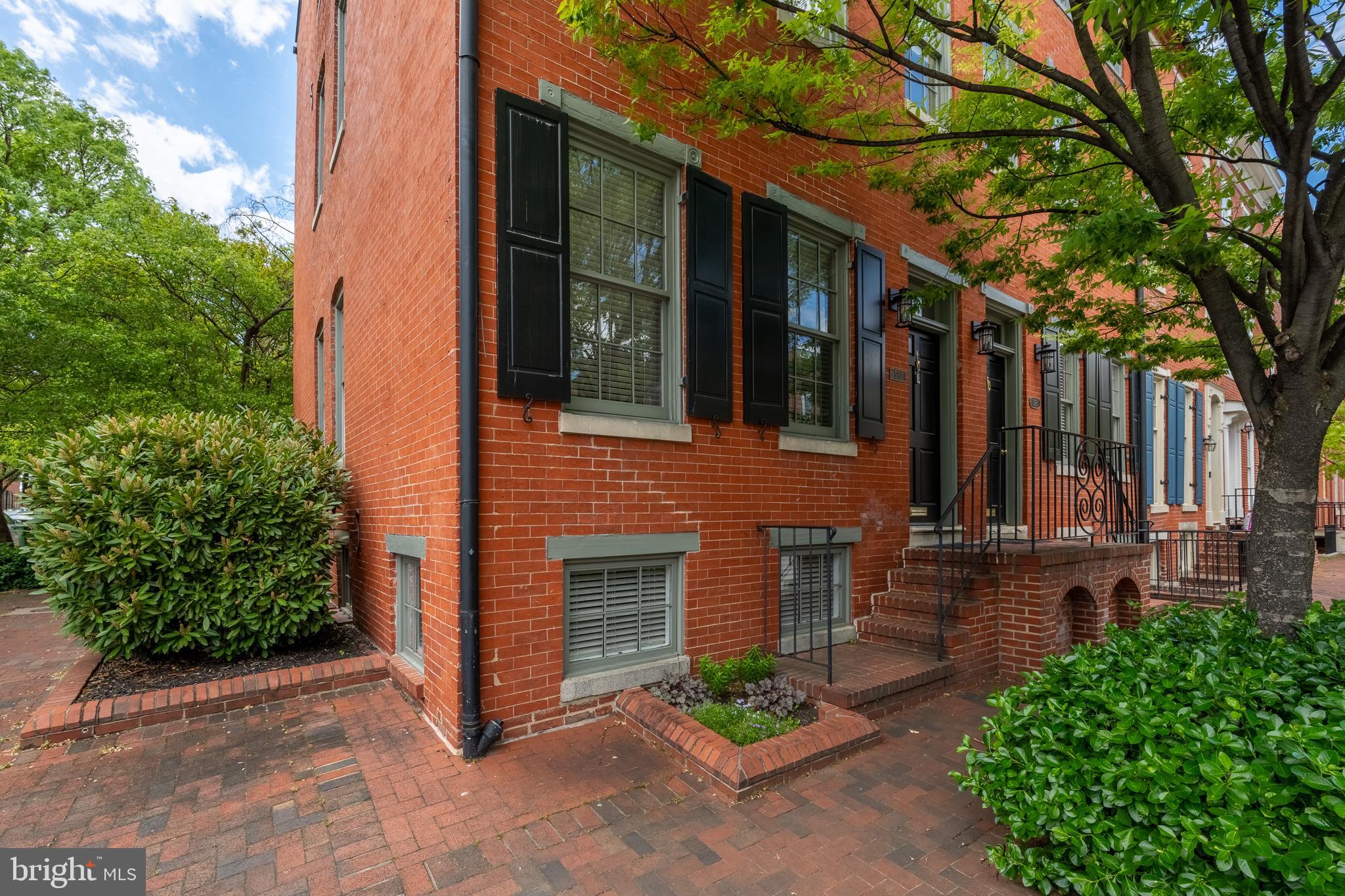 530 S Hanover St #2