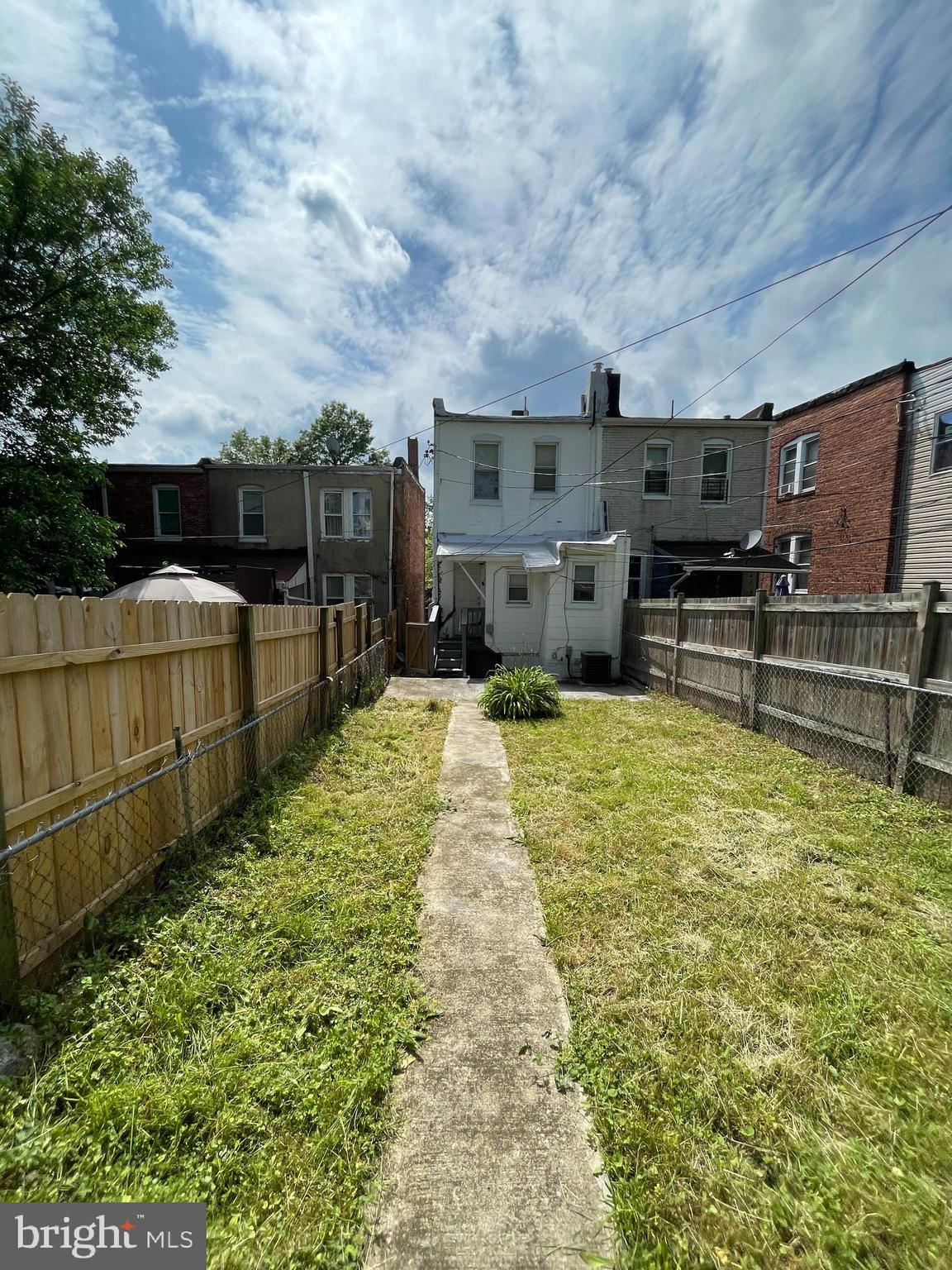 3925 Greenmount Ave