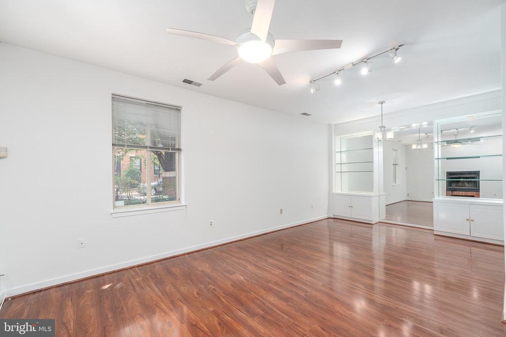 104 W Barre St #R 46