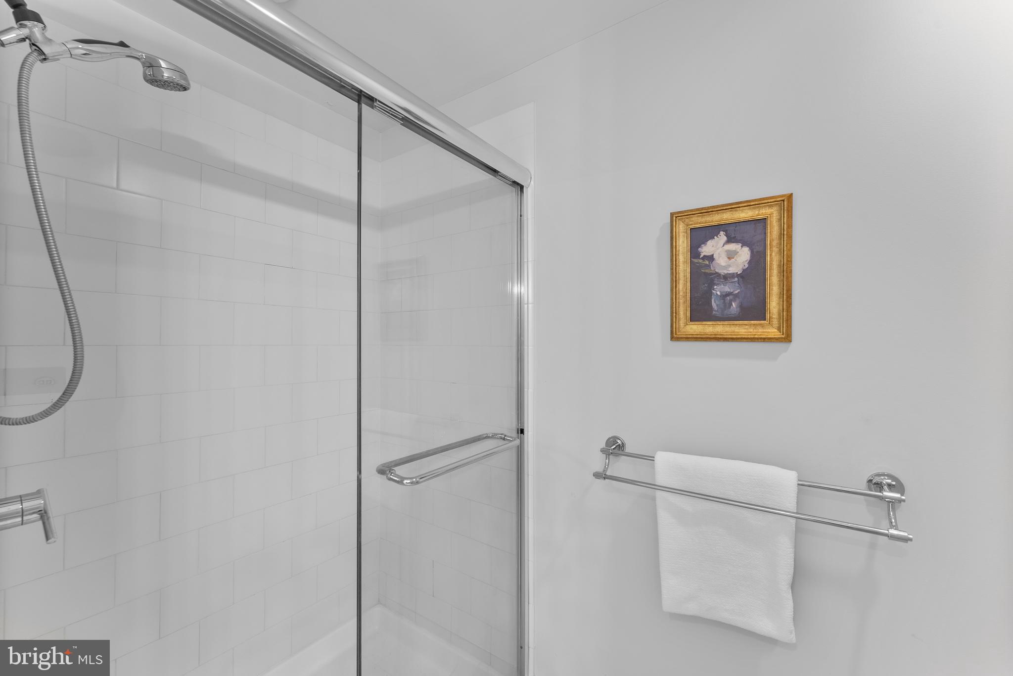 1200 Steuart St #612