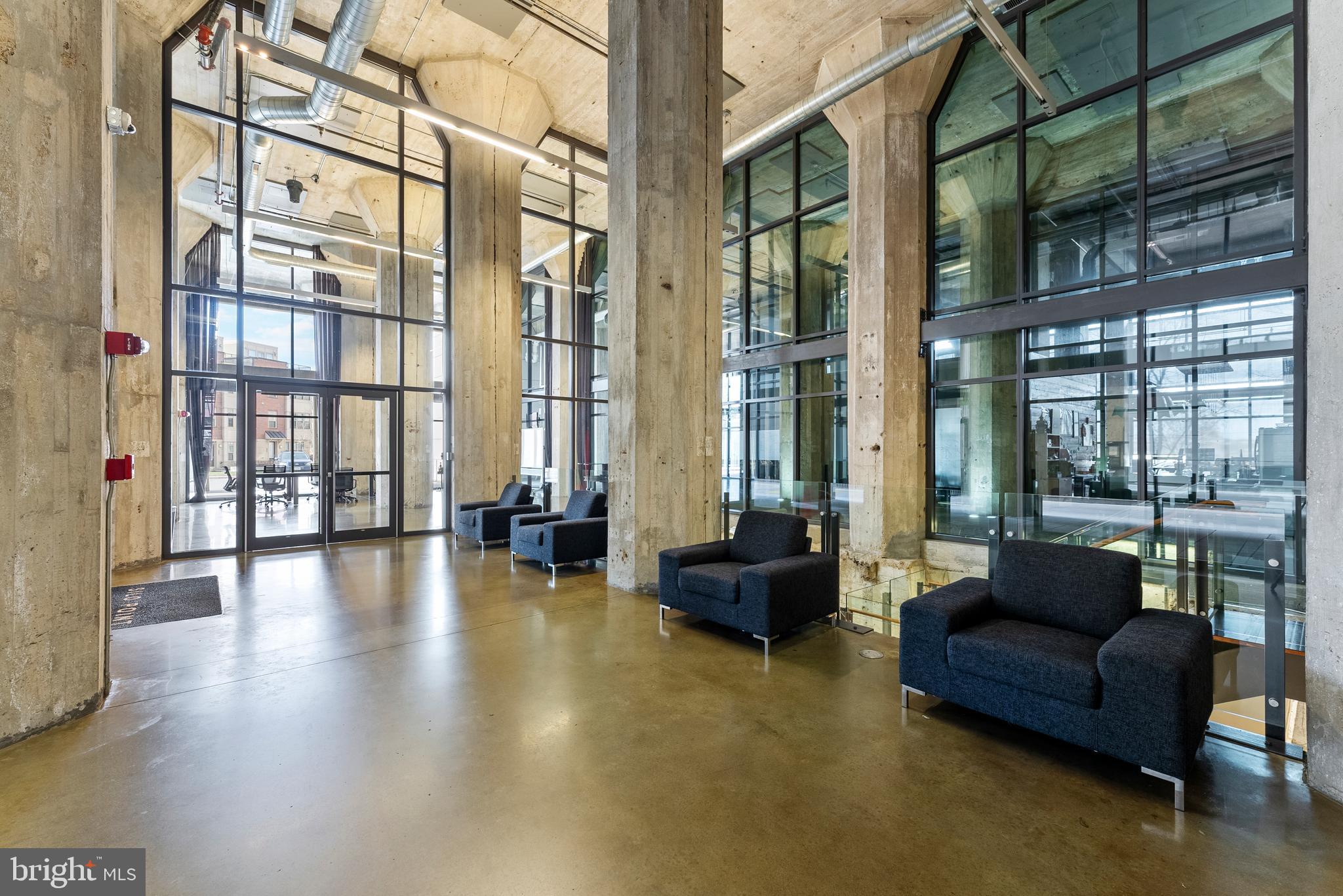 1200 Steuart St #612