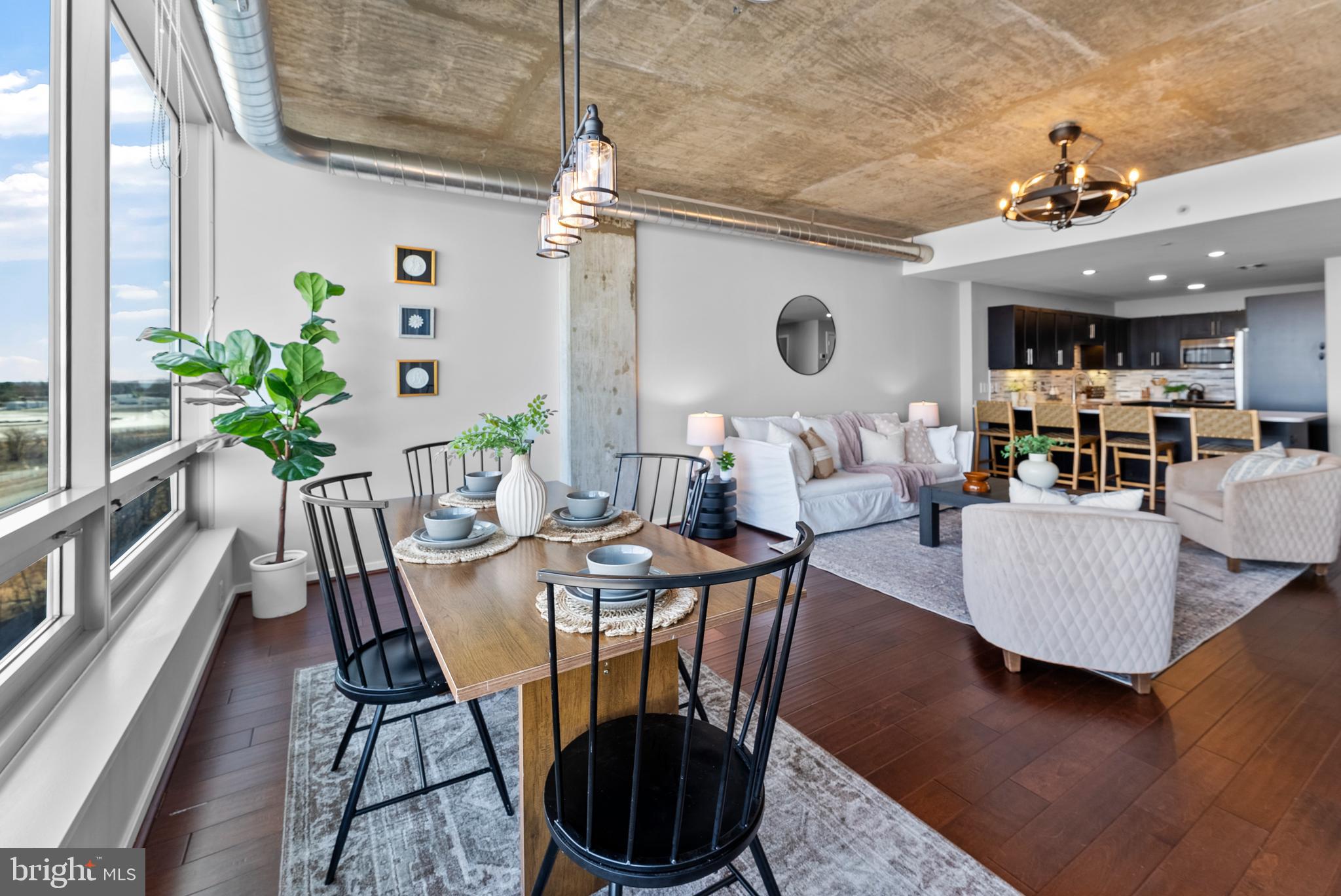 1200 Steuart St #612