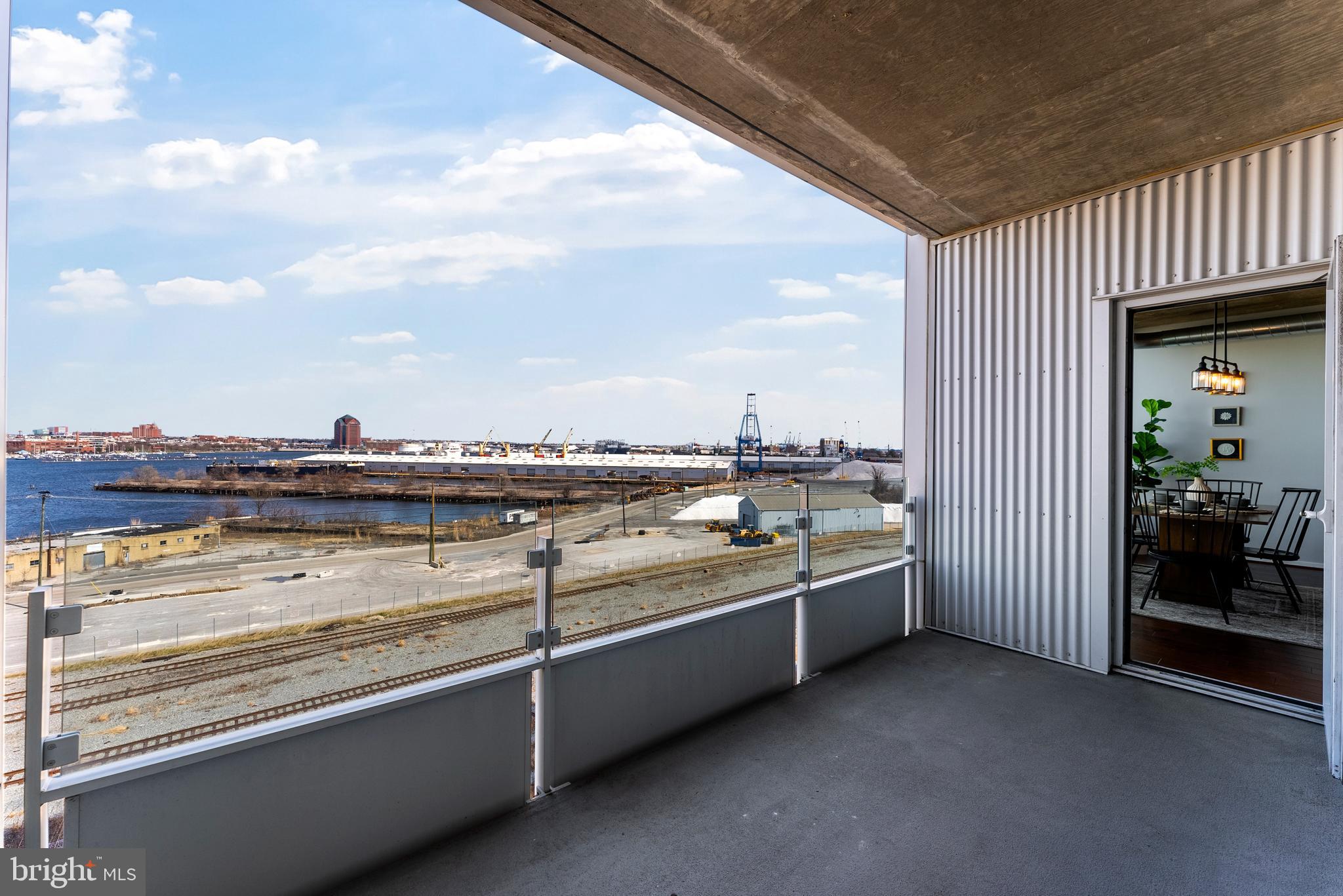 1200 Steuart St #612