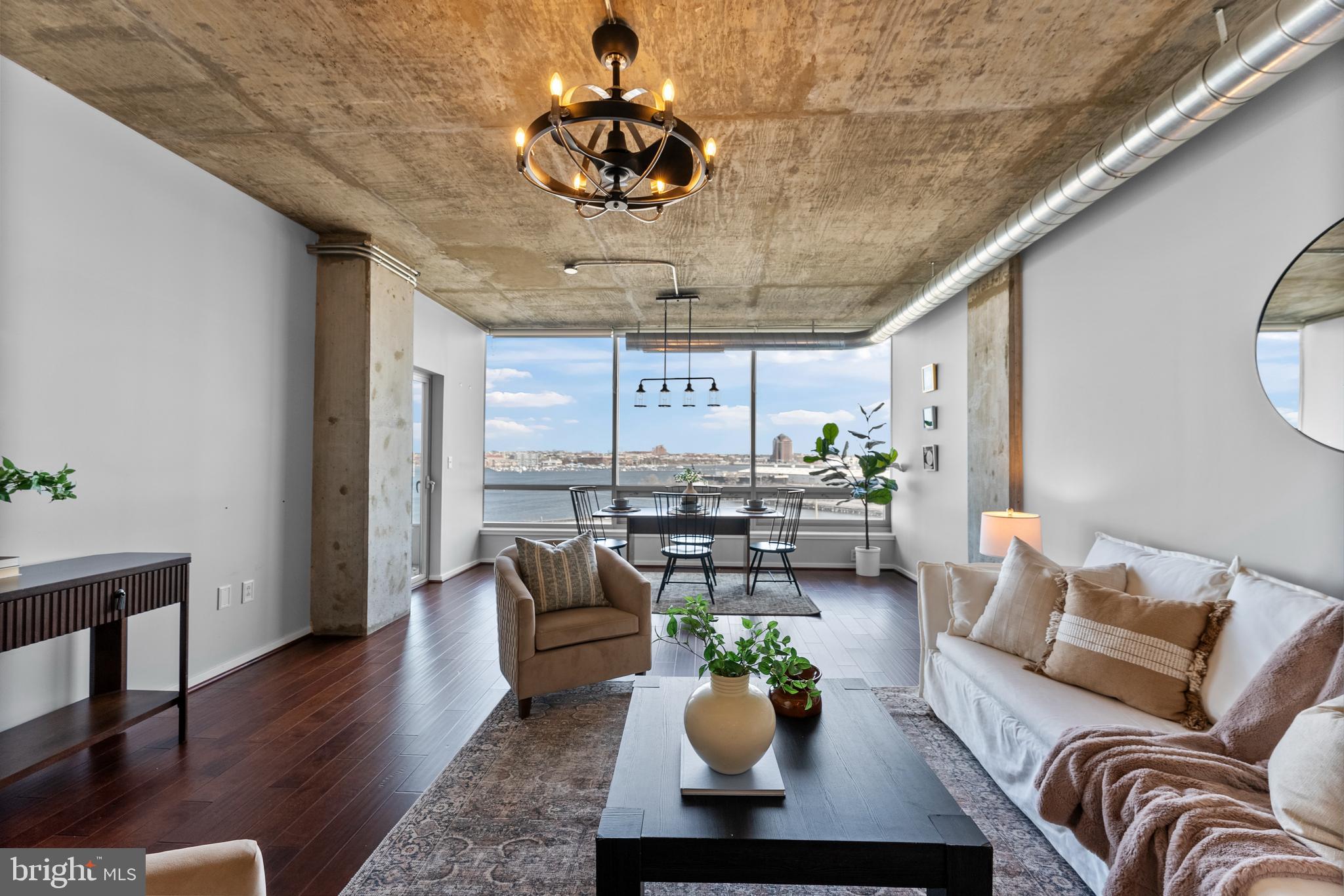 1200 Steuart St #612