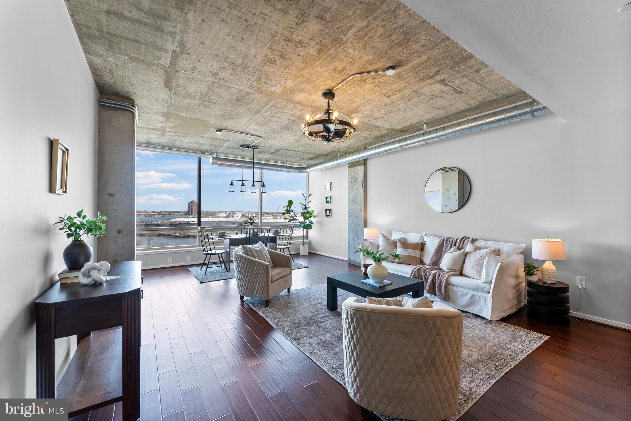 1200 Steuart St #612