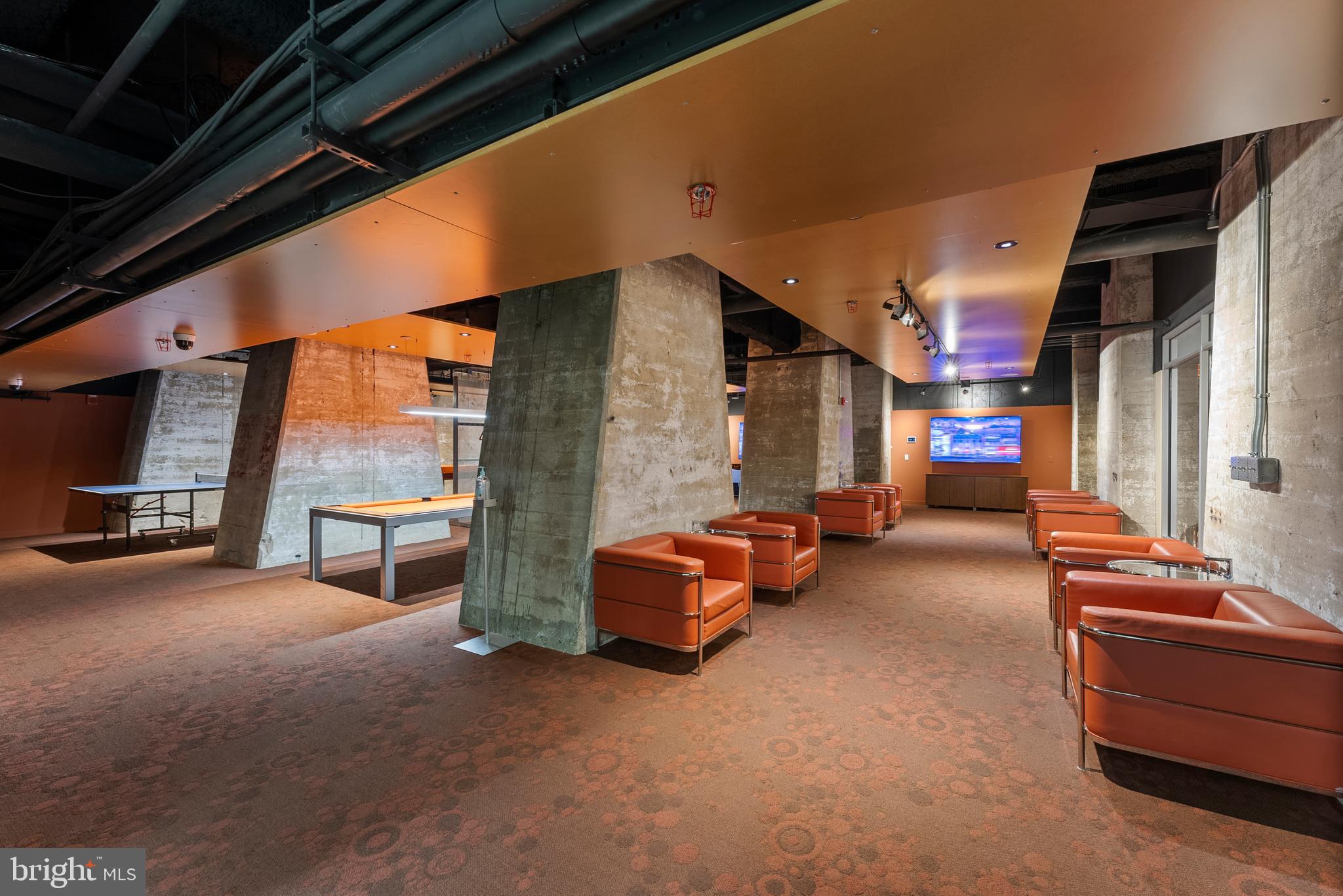 1200 Steuart St #612