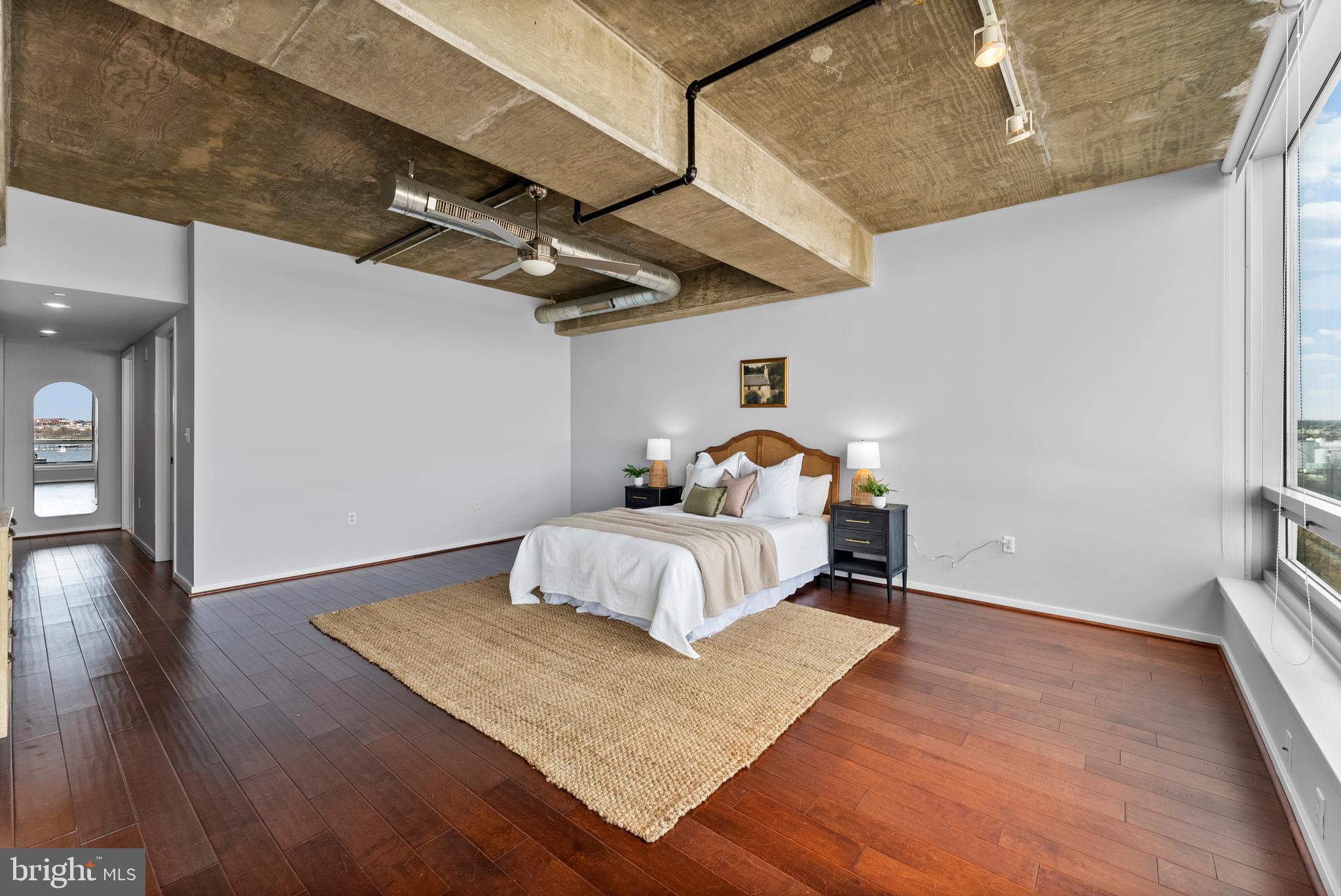 1200 Steuart St #612