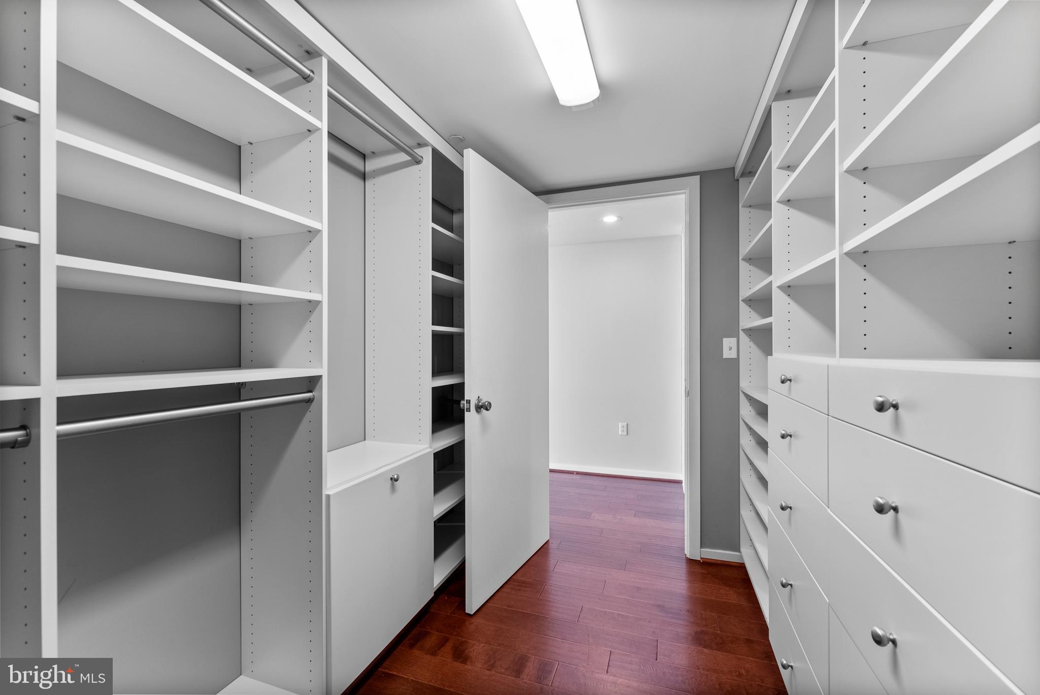 1200 Steuart St #612