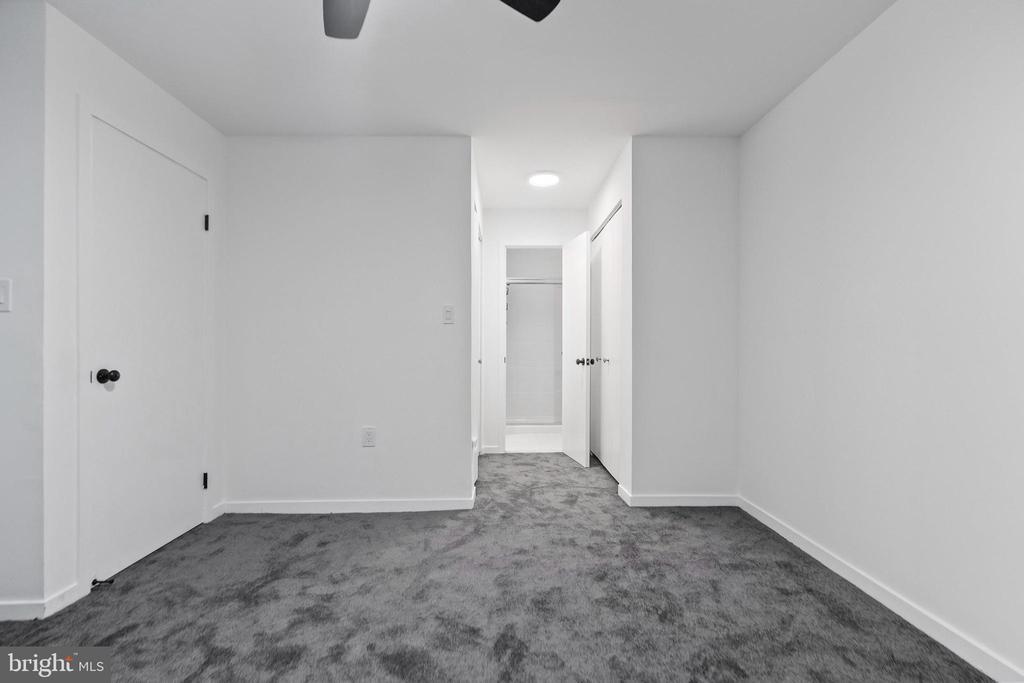 538 S CHARLES ST #R76