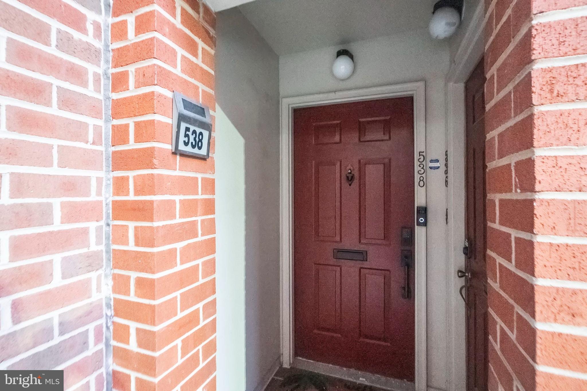 538 S CHARLES ST #R76