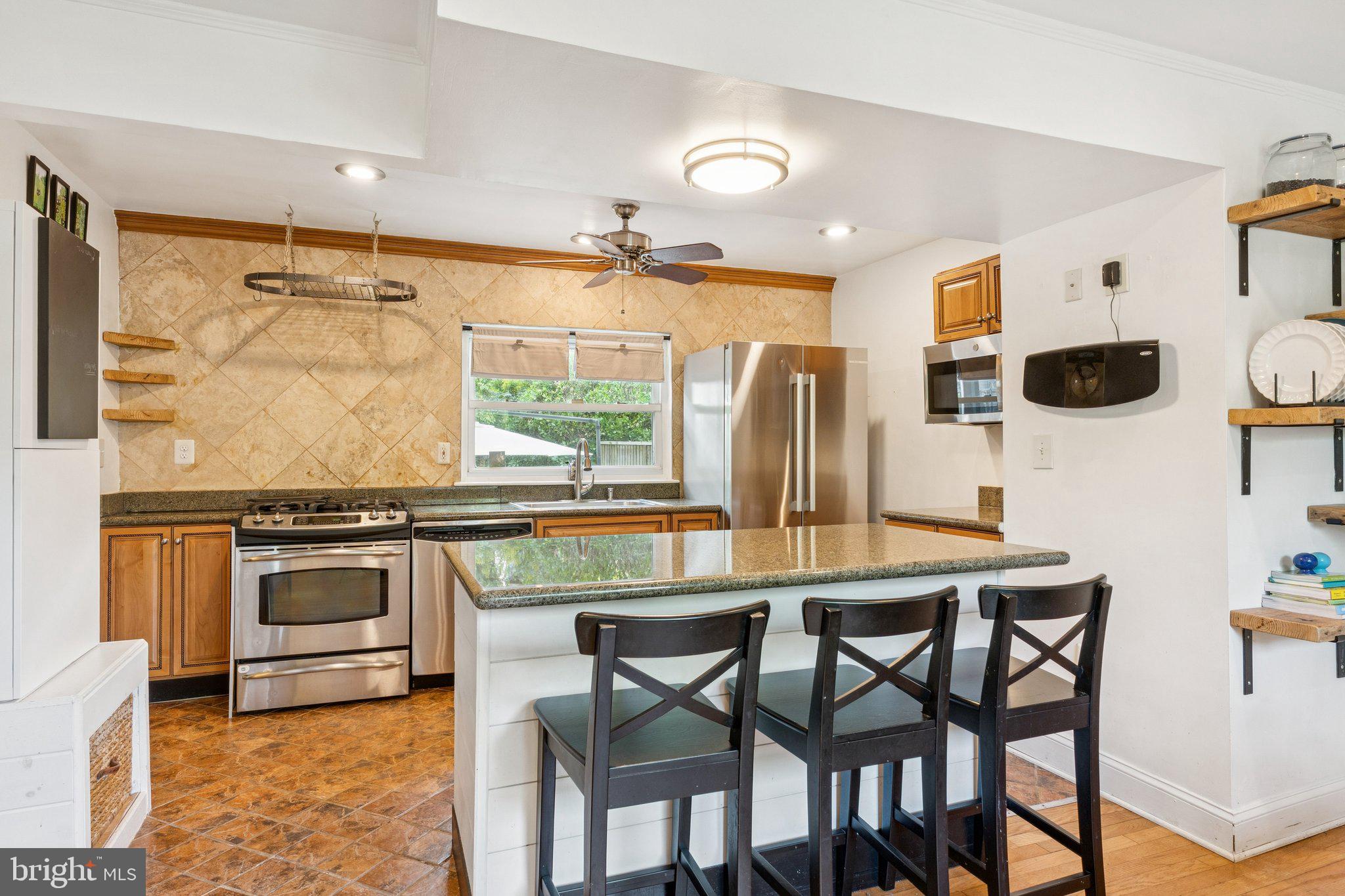 5721 Greenspring Ave