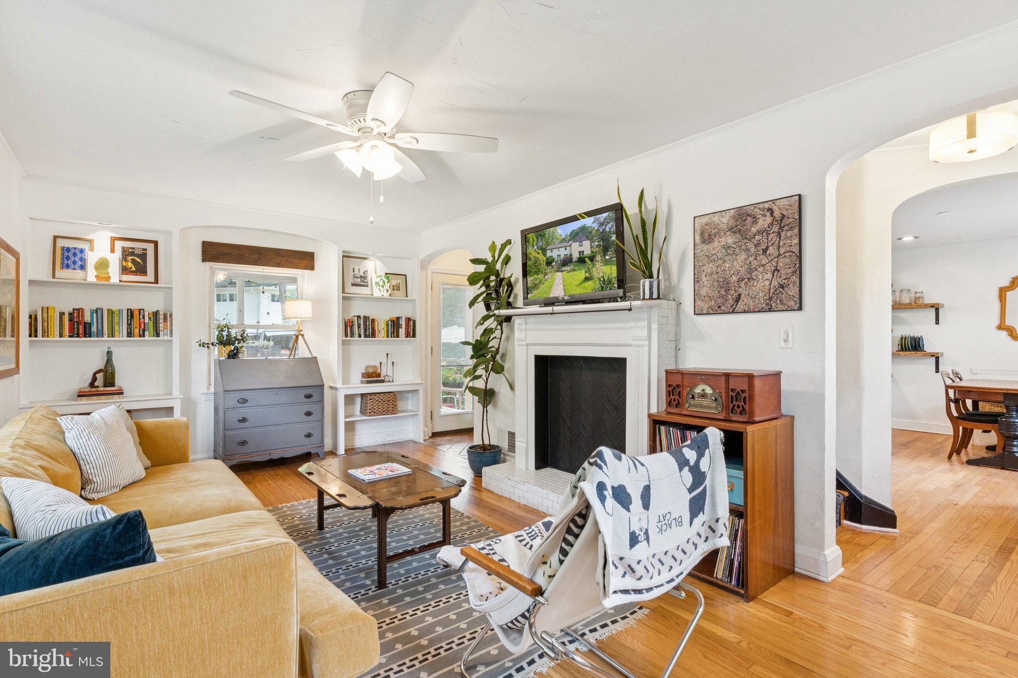 5721 Greenspring Ave