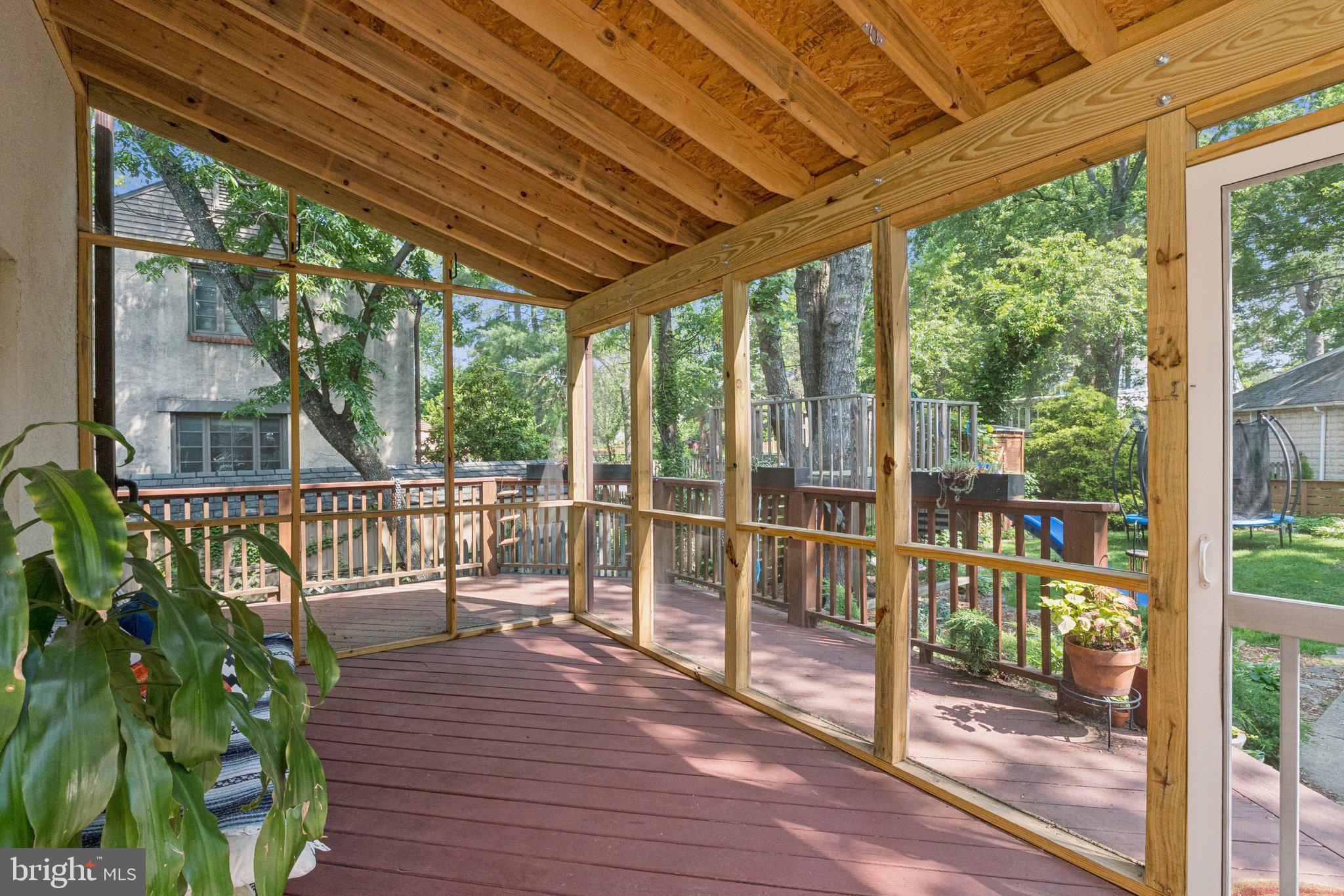 5721 Greenspring Ave