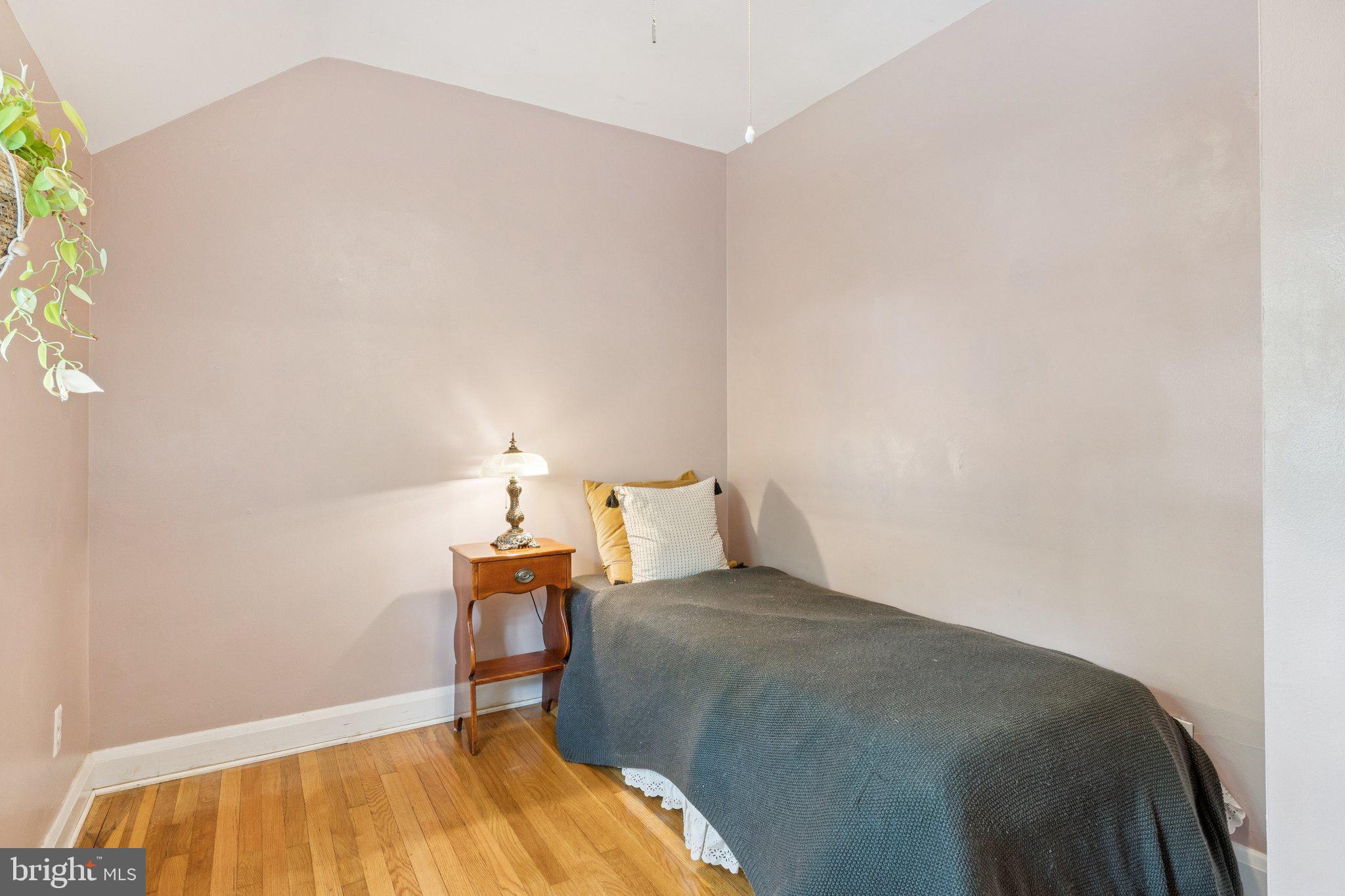 5721 Greenspring Ave