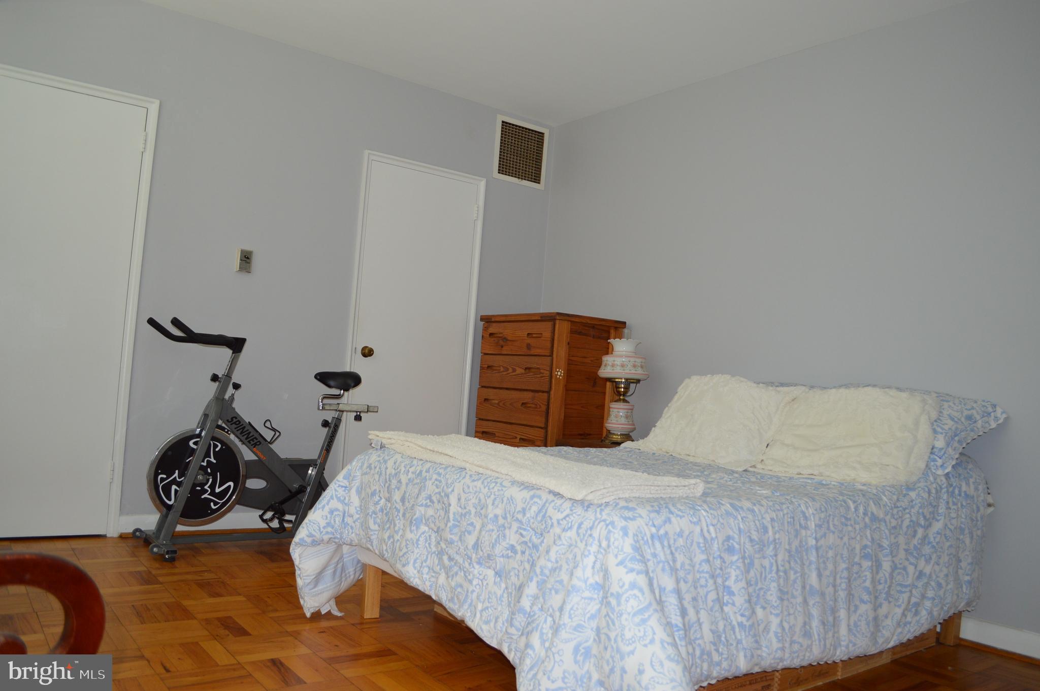 310 RIDGEMEDE RD #203