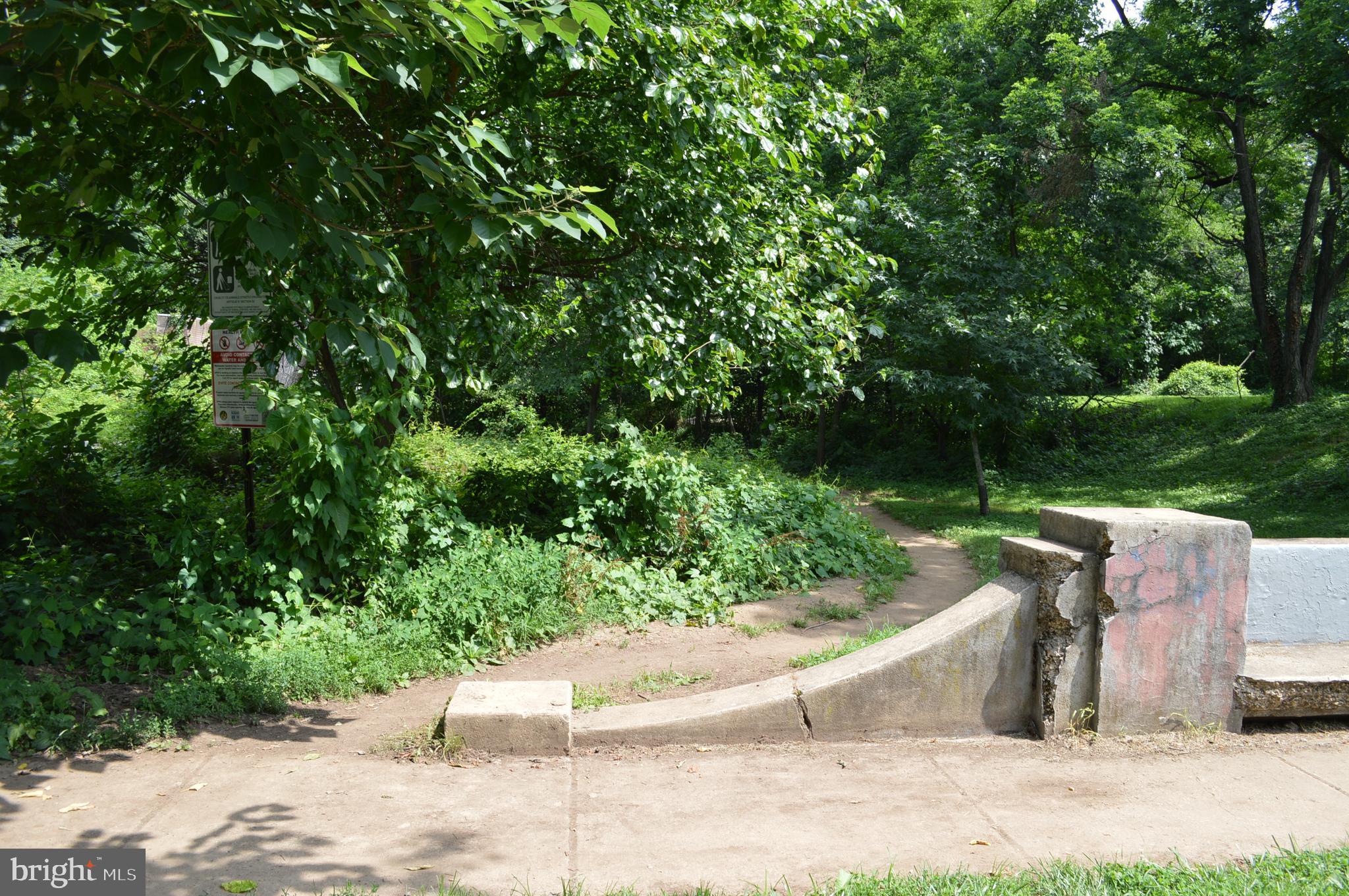 310 RIDGEMEDE RD #203