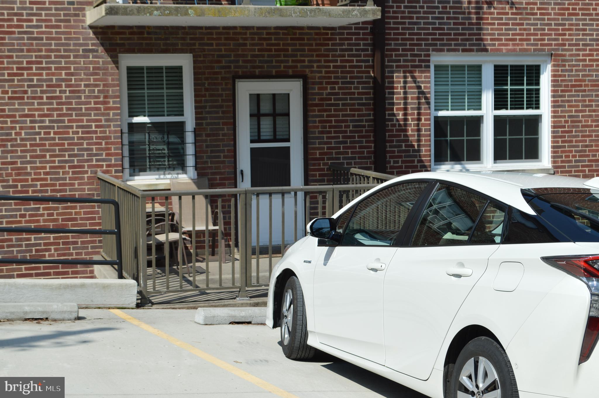 310 RIDGEMEDE RD #203